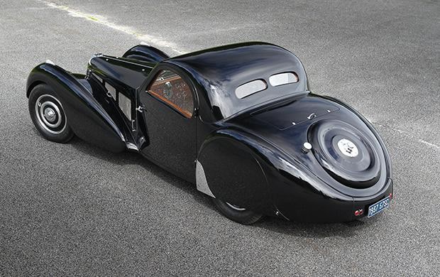 https://media.goodingco.com/image/upload/c_fill,f_auto,g_auto,q_88,w_620/v1/Prod/Portal/1937%20Bugatti%20Type%2057SC%20Atalante/poster_ymw0uz