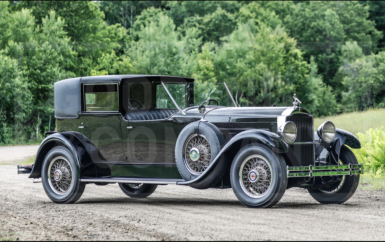 1929 Packard Deluxe Eight 645 Town Car