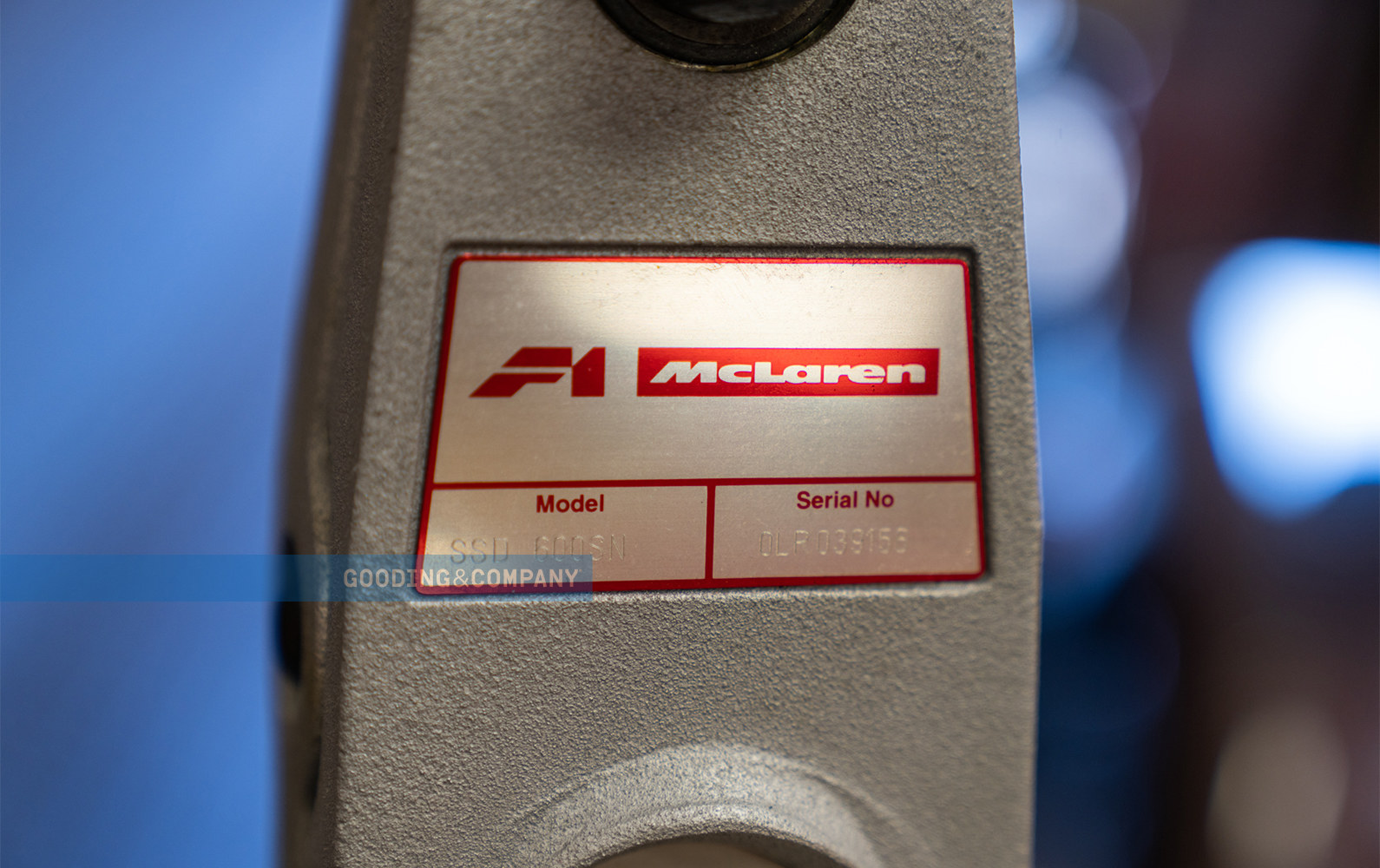 1995_McLaren_F1-103_uvesxw