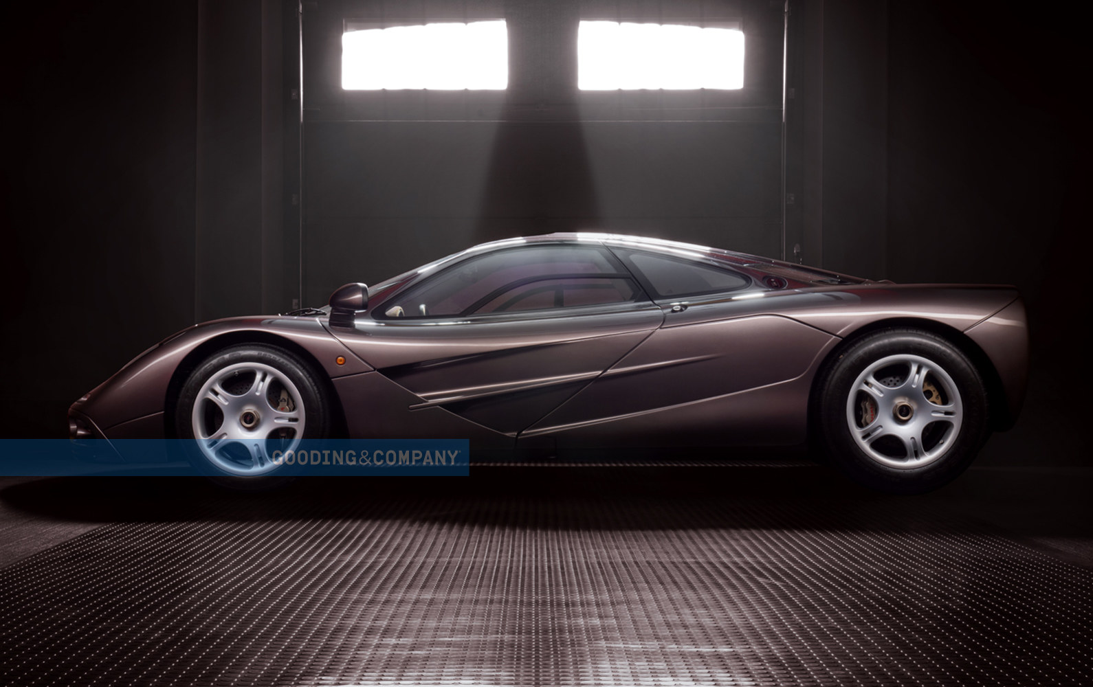 1995_McLaren_F1-Creative-4_b1zsah