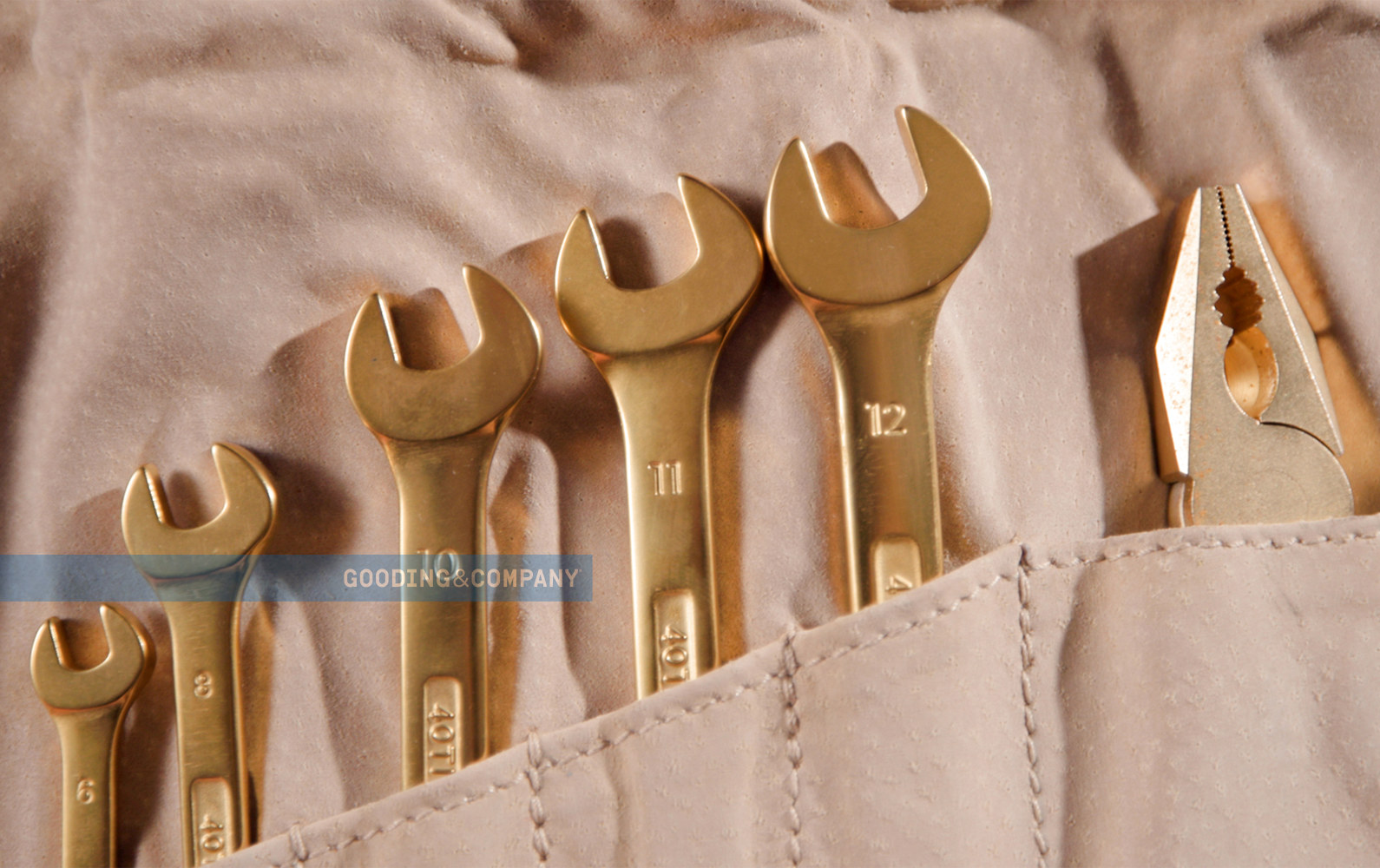 McLaren_Tool_Kit_GoldWrench_Med_pglbqo