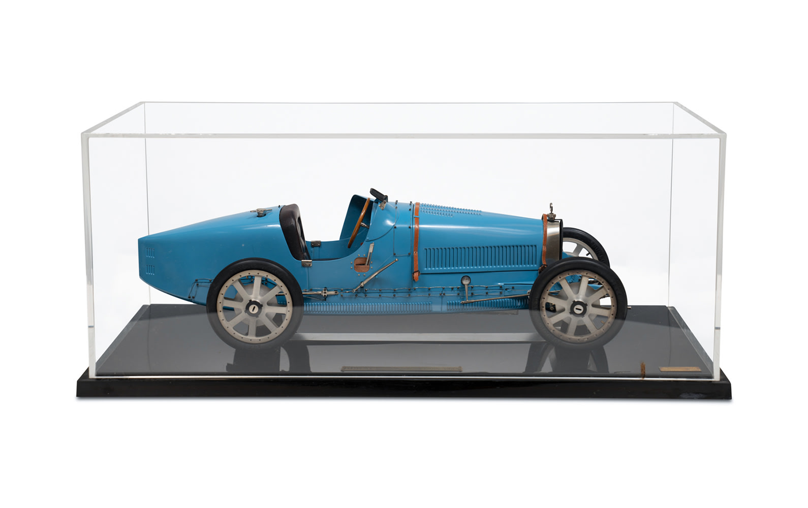 1924 Bugatti Type 35 Grand Prix Model by Art Collection Auto