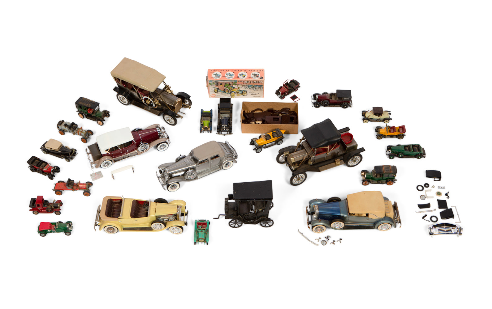 Assorted Early Motorcar Models