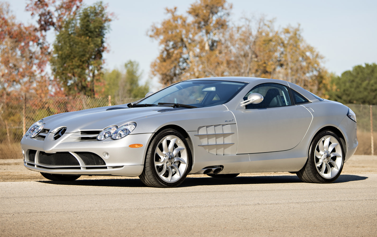 2006 Mercedes-Benz SLR McLaren (1)