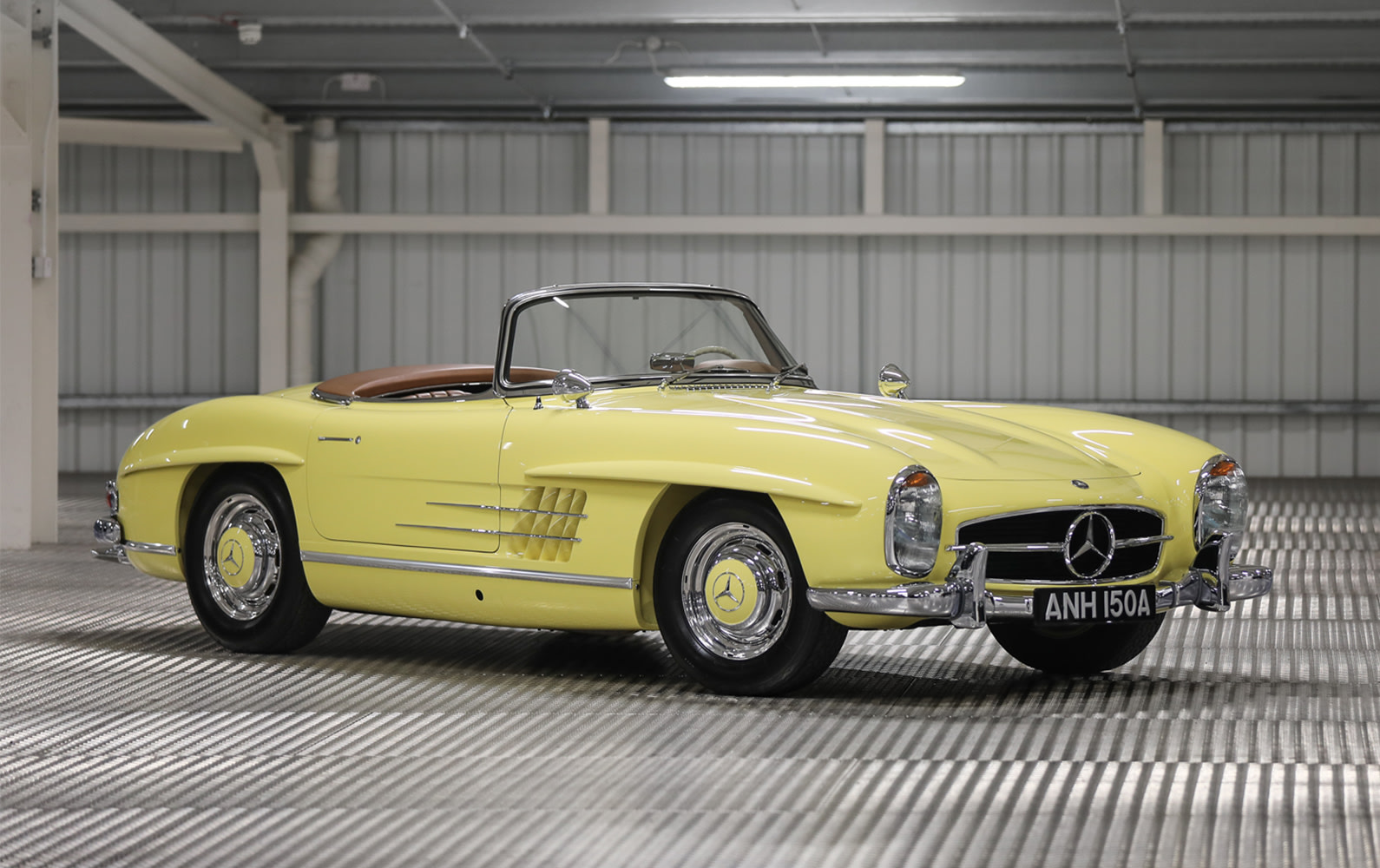 1963 Mercedes-Benz 300 SL Roadster (1)