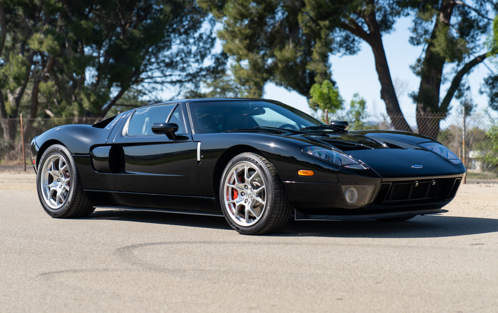 2006 Ford GT (1)