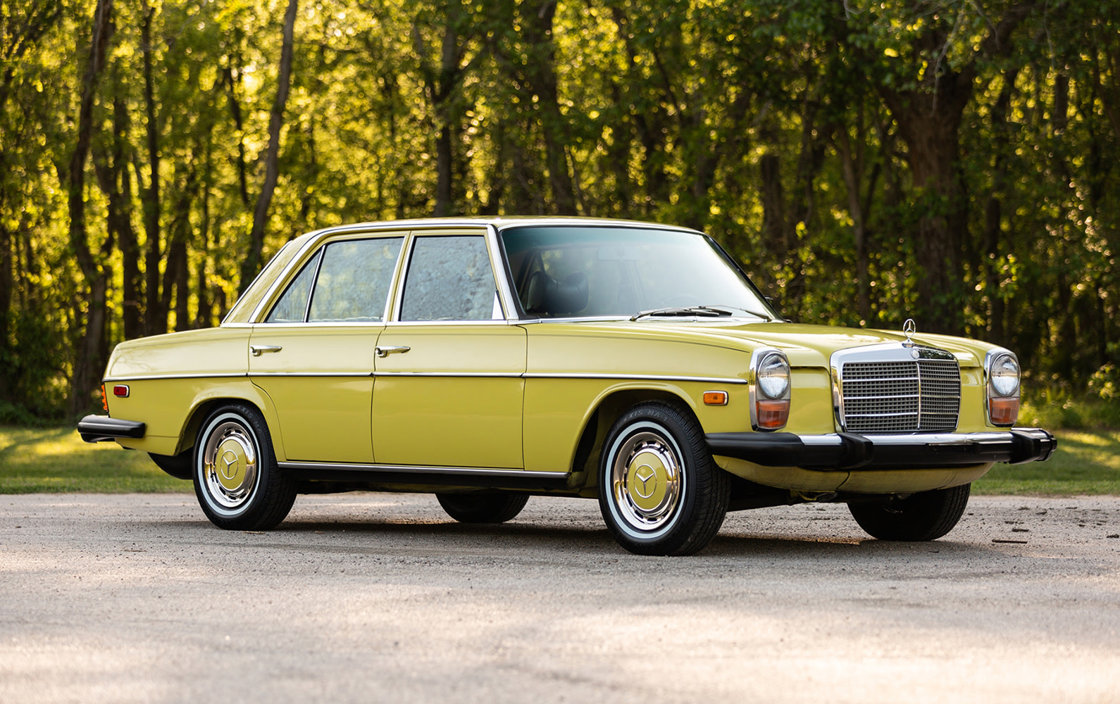 1976 Mercedes-Benz 240 D