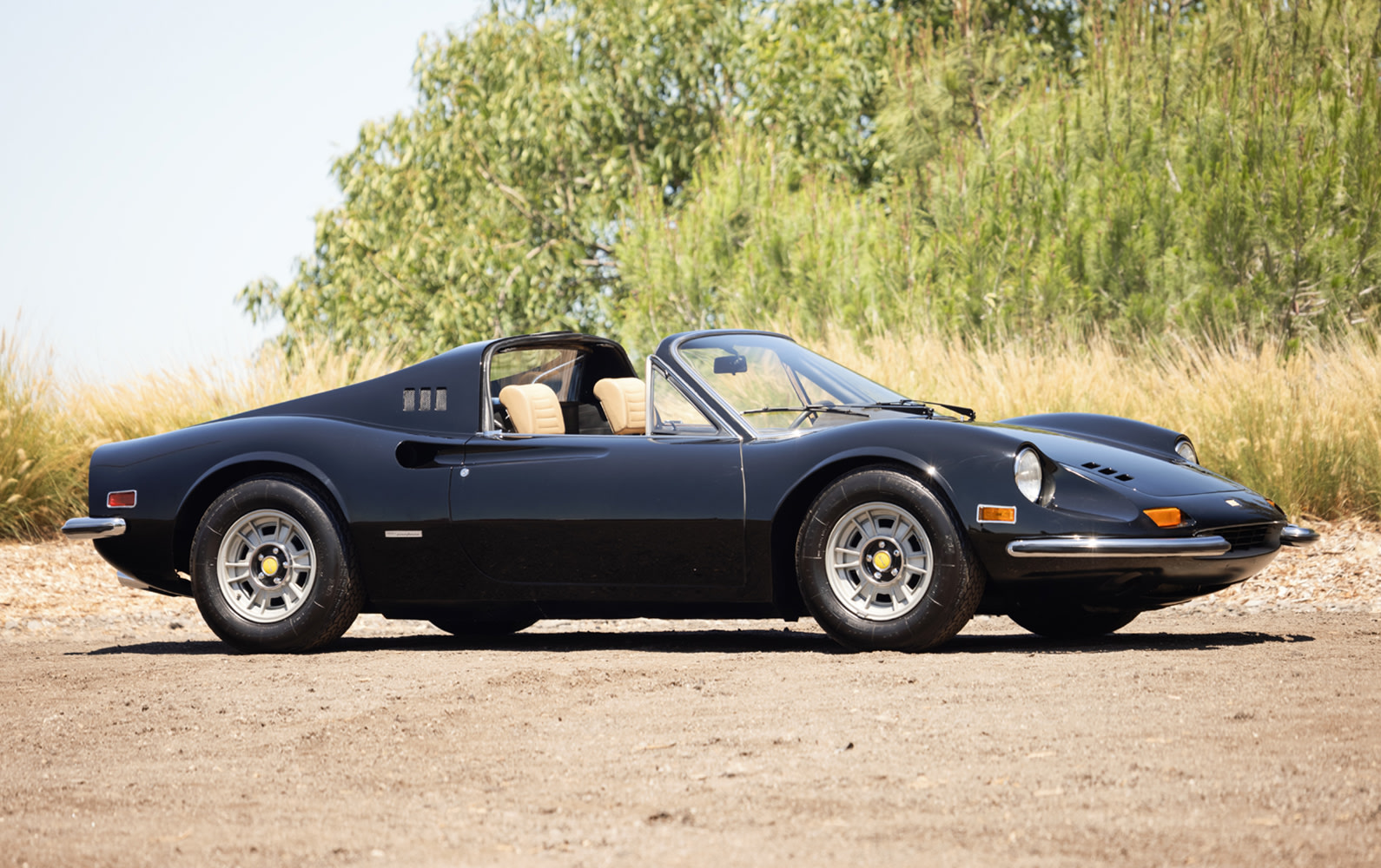 1974 Ferrari Dino 246 GTS (2)