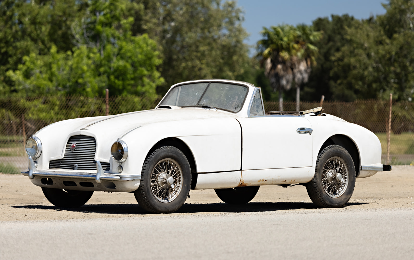 1953 Aston Martin DB2 Drophead Coupe