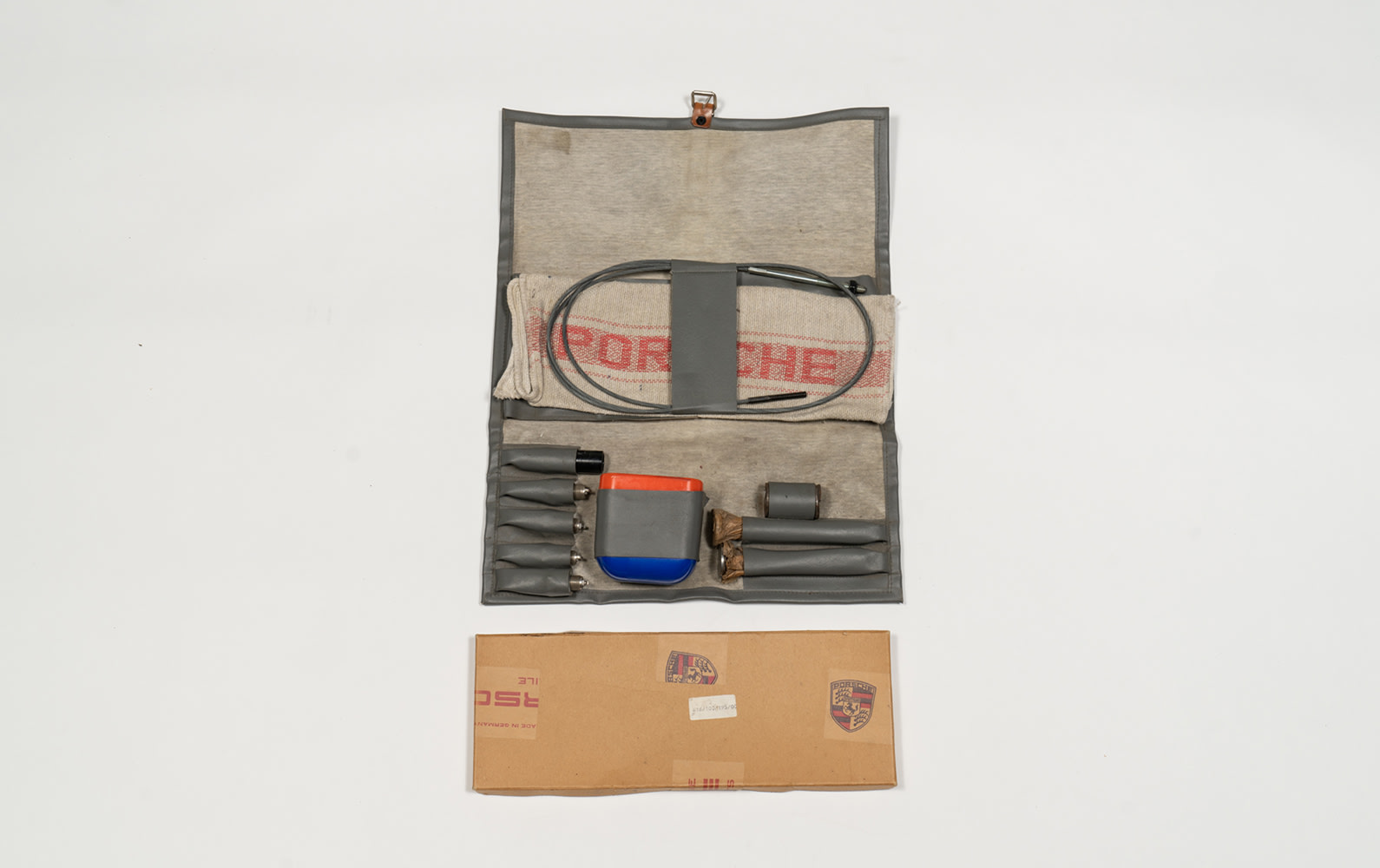 Porsche 356 C Roadside Tune-Up Kit