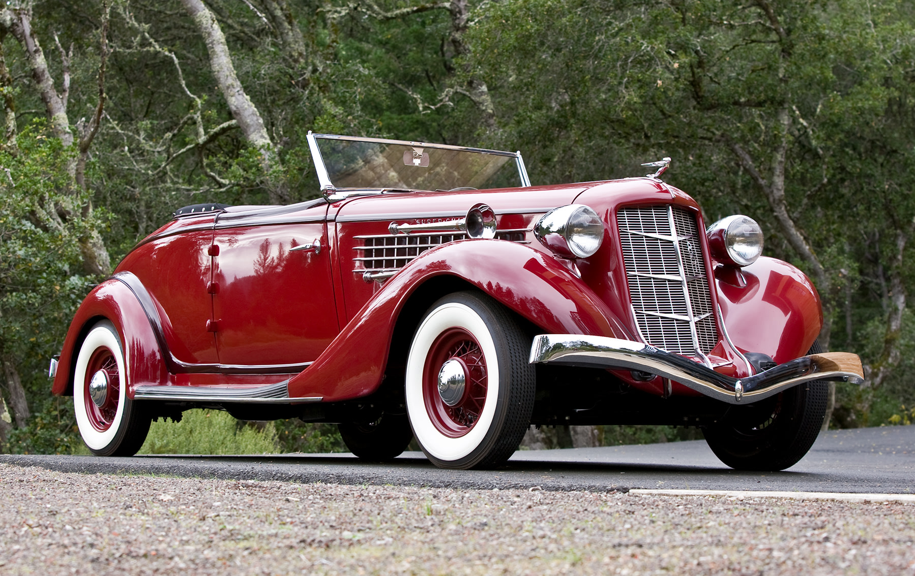 1935 Auburn 851 Supercharged Cabriolet