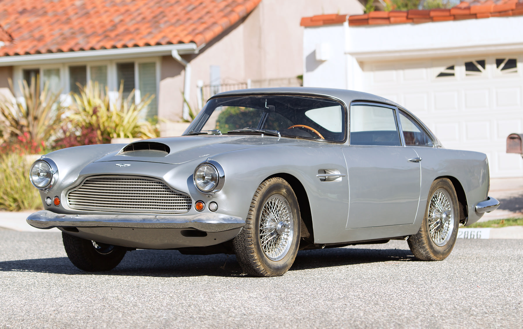 1960 Aston Martin DB4 Series II-2