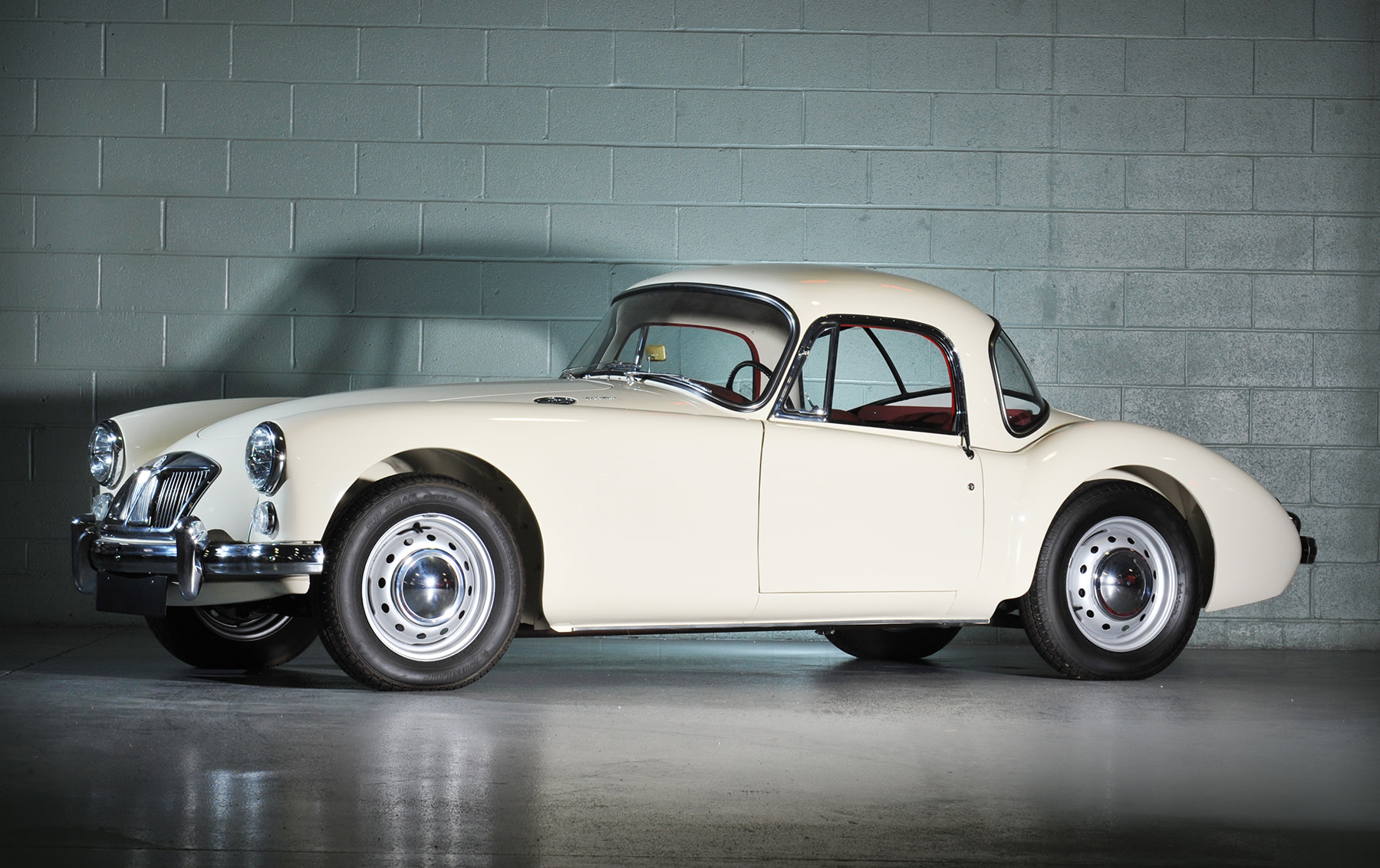 1962 MGA 1600 Mark II Coupe