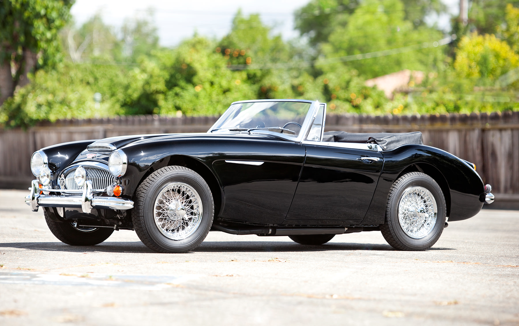 1967 Austin-Healey 3000 Mark III BJ8-2