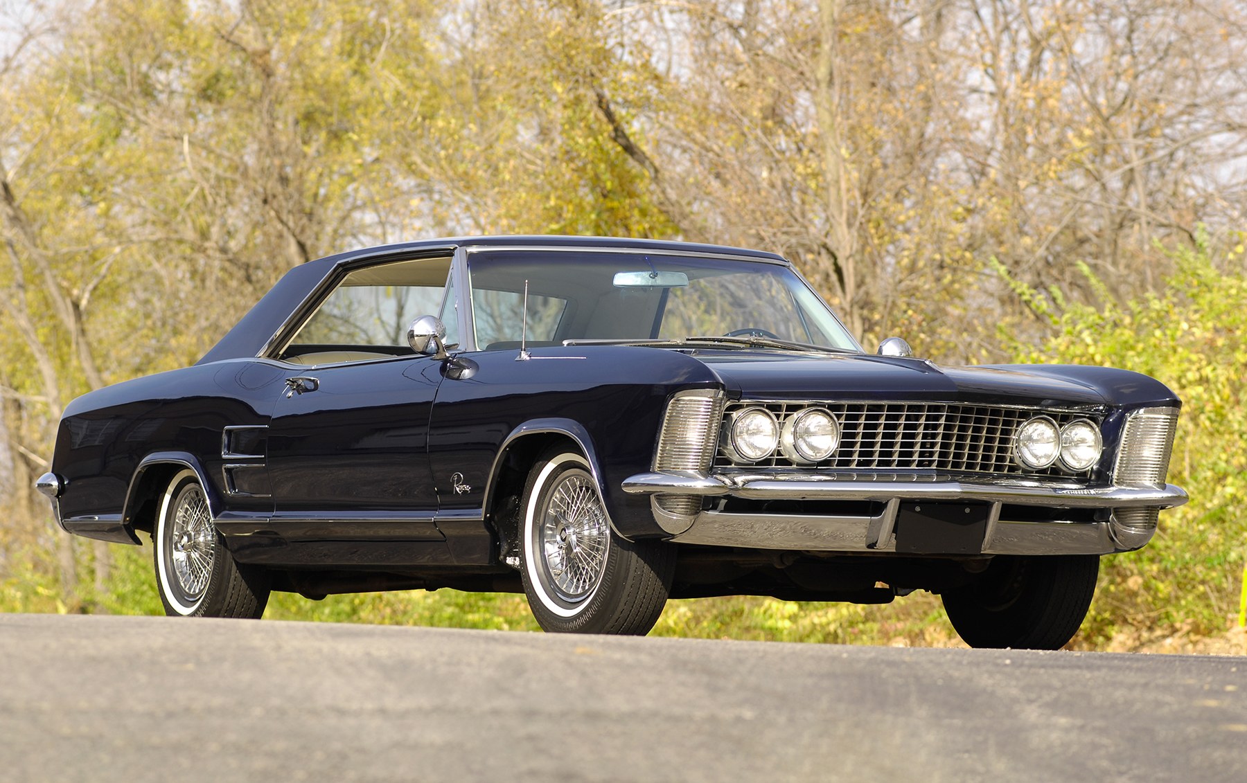 1963 Buick Riviera-2