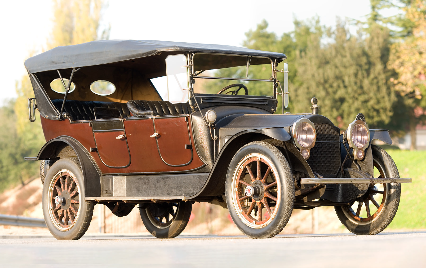 1916 Packard Twin Six 1-35 Touring Car