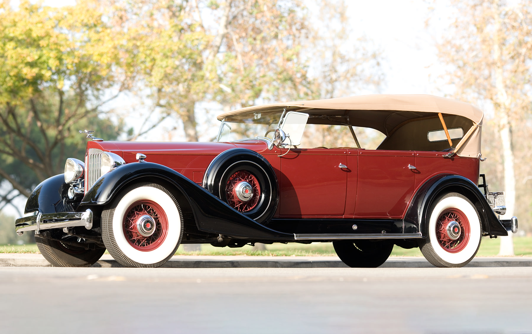 1934 Packard Super Eight 1104 Touring