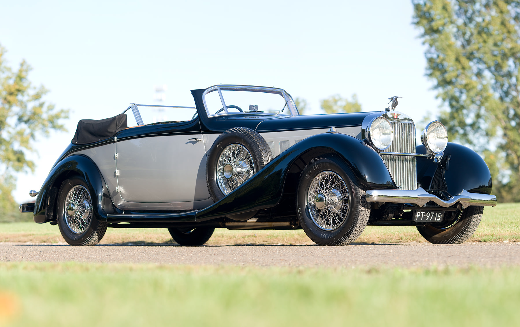 1936 Hispano-Suiza J12 Convertible Victoria