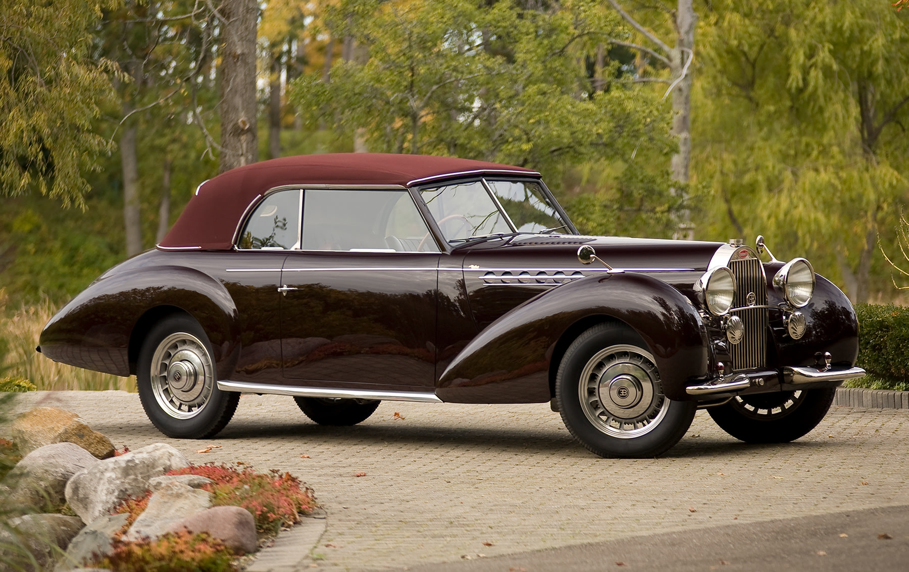 1931 Bugatti Type 49 Cabriolet