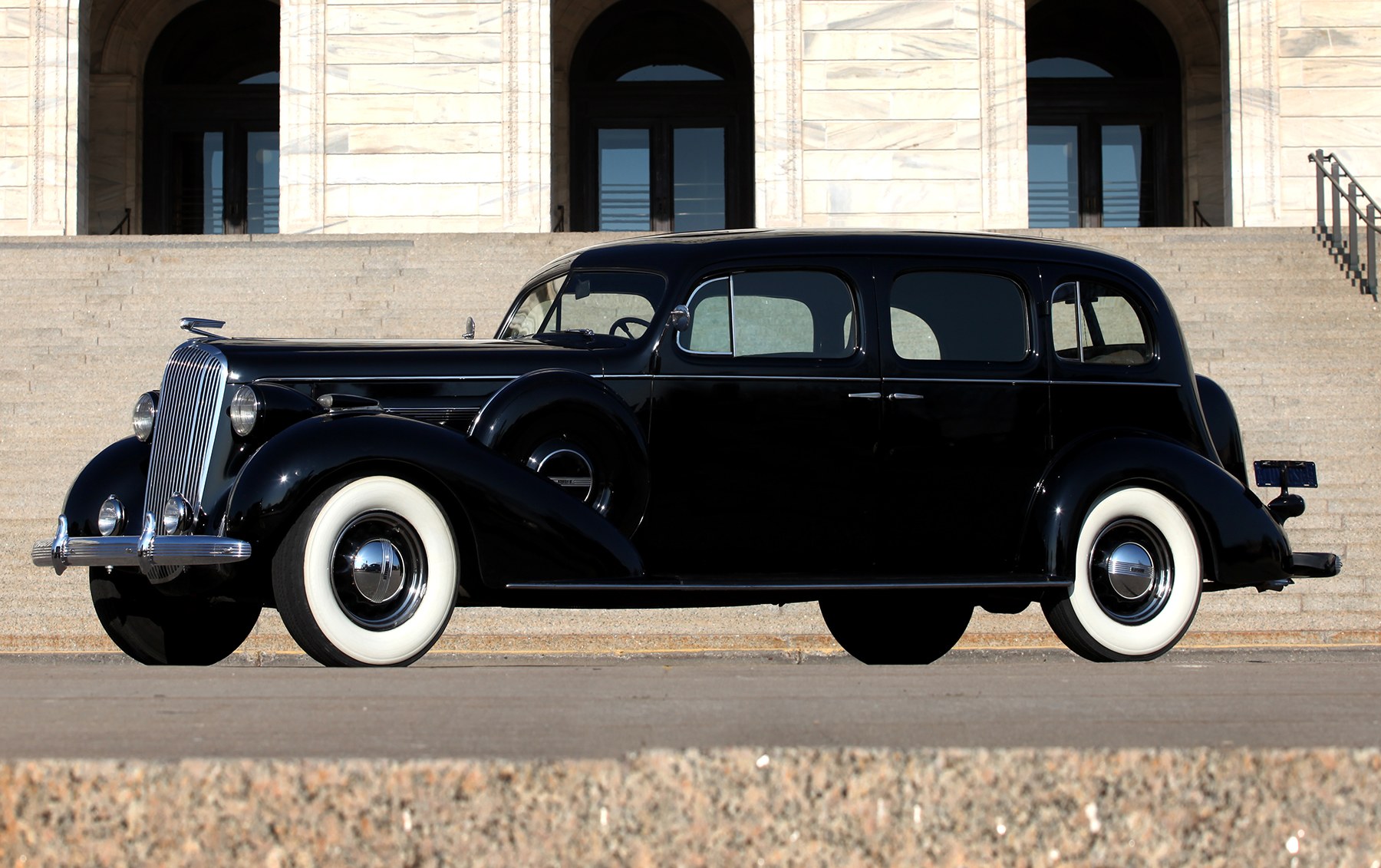 1936 Buick Series 90L Limited Limousine