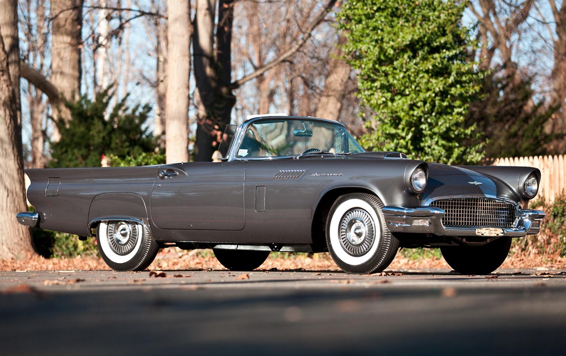 1957 Ford Thunderbird-3