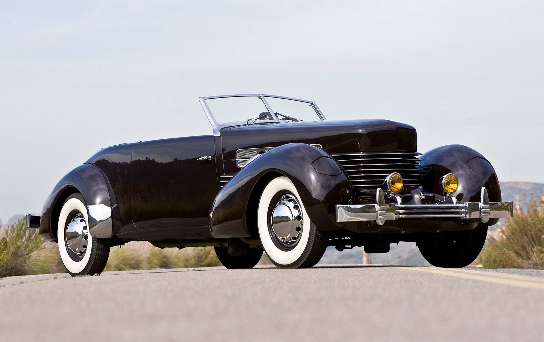 1937 Cord 812 Supercharged Phaeton-2