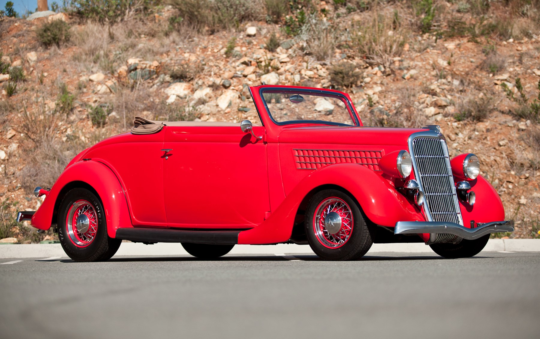 1935 Ford Cabriolet Resto-Mod