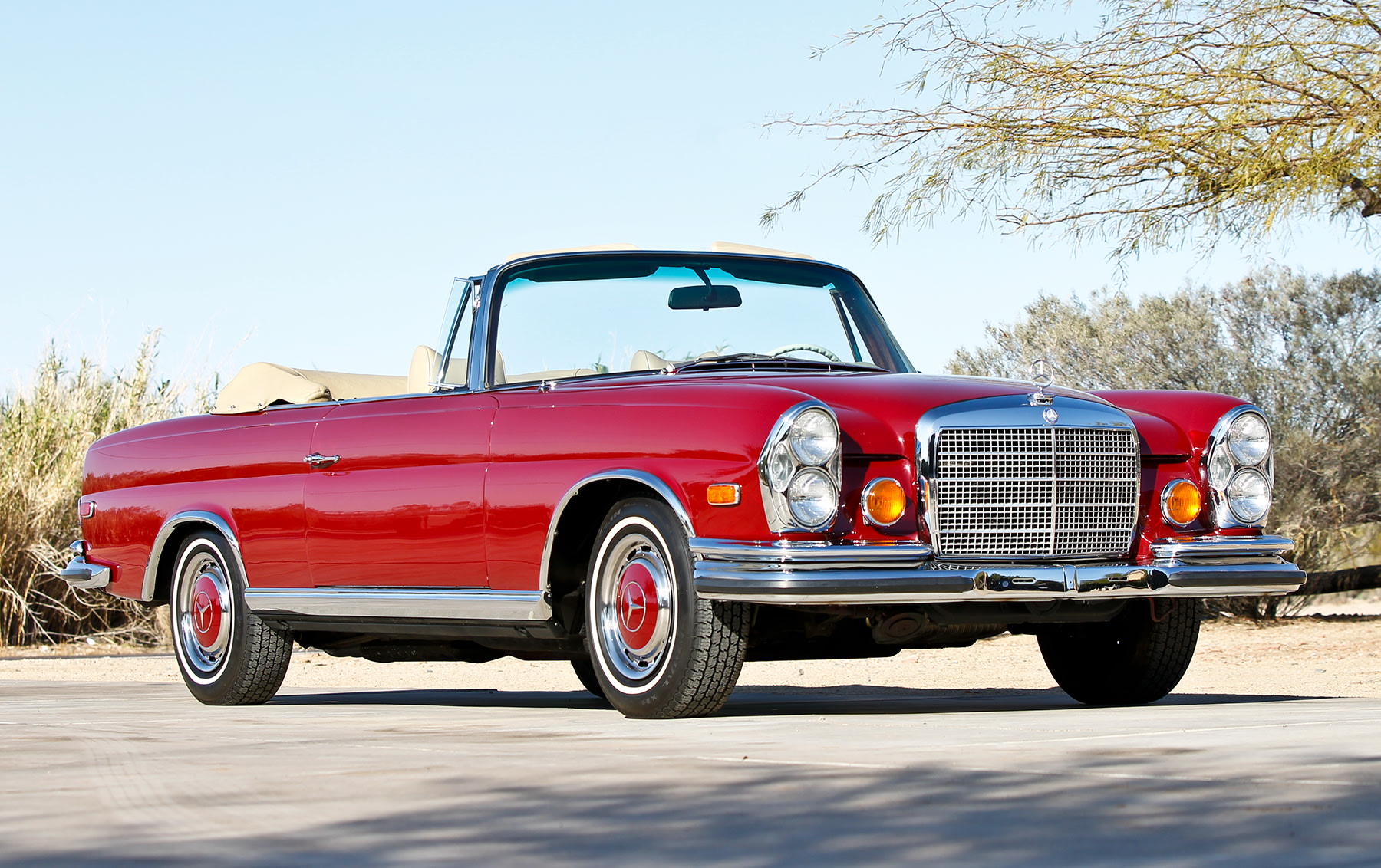 1971 Mercedes-Benz 280 SE 3.5 Convertible-6