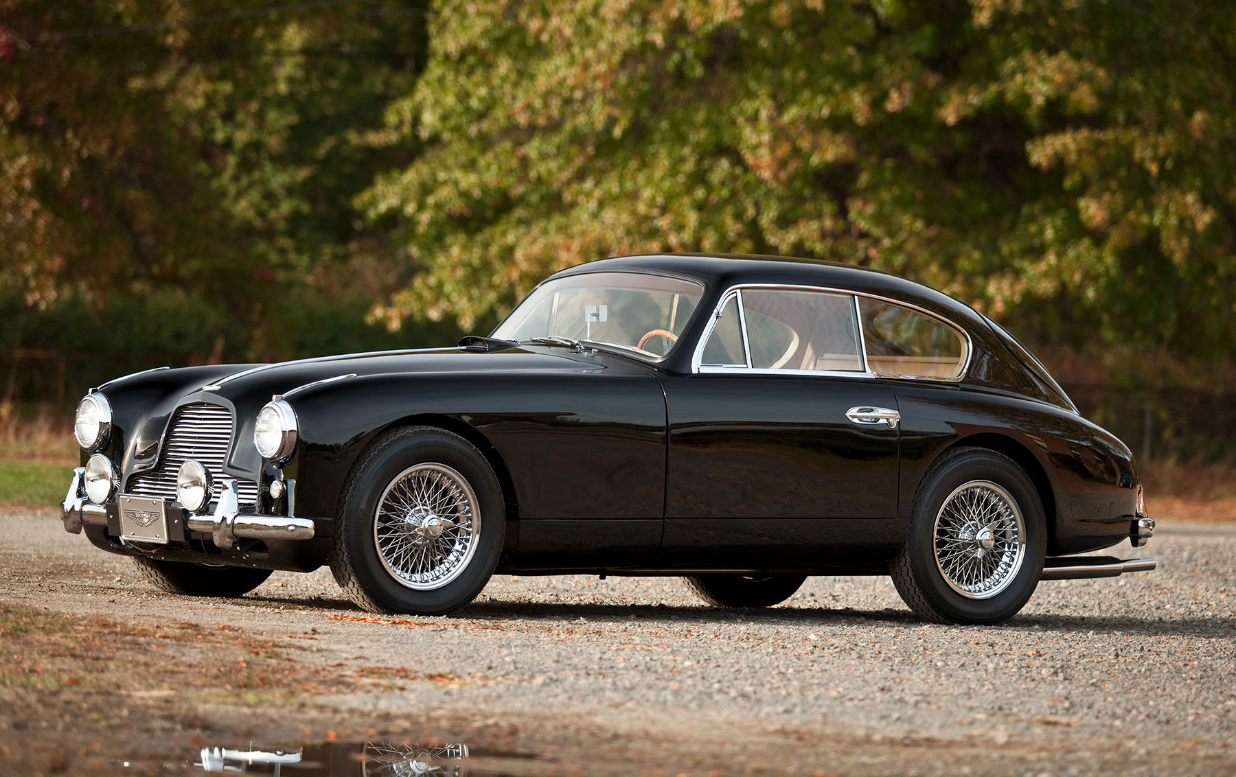 1954 Aston Martin DB2/4 Saloon (1)