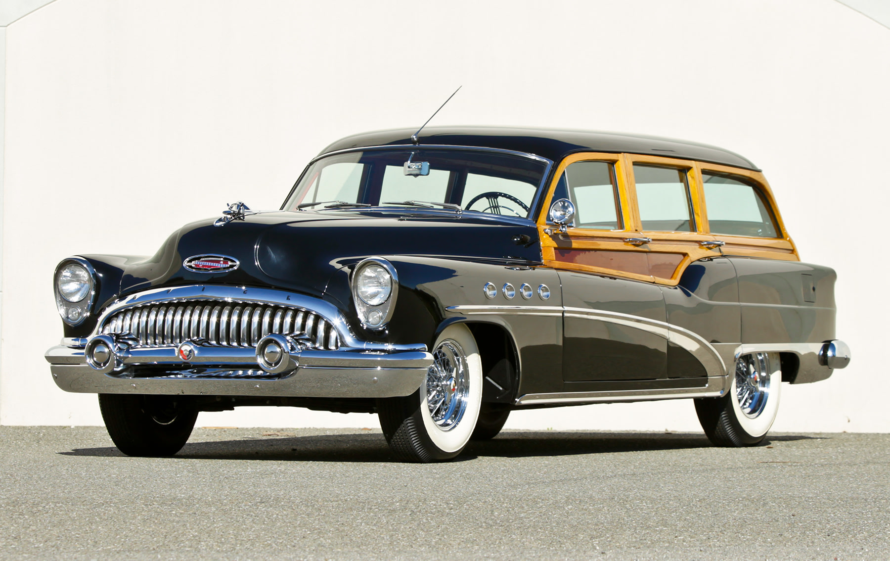 1953 Buick Roadmaster Estate Wagon