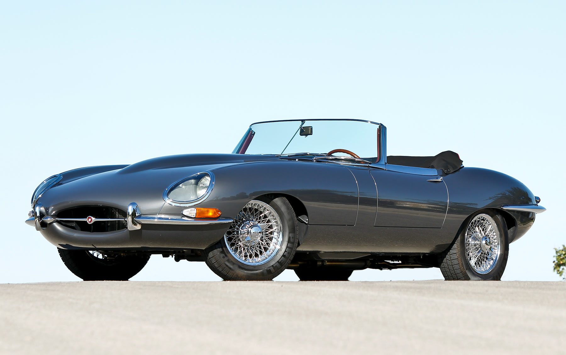 1965 Jaguar E-Type Series 1 4.2-Litre Roadster-3