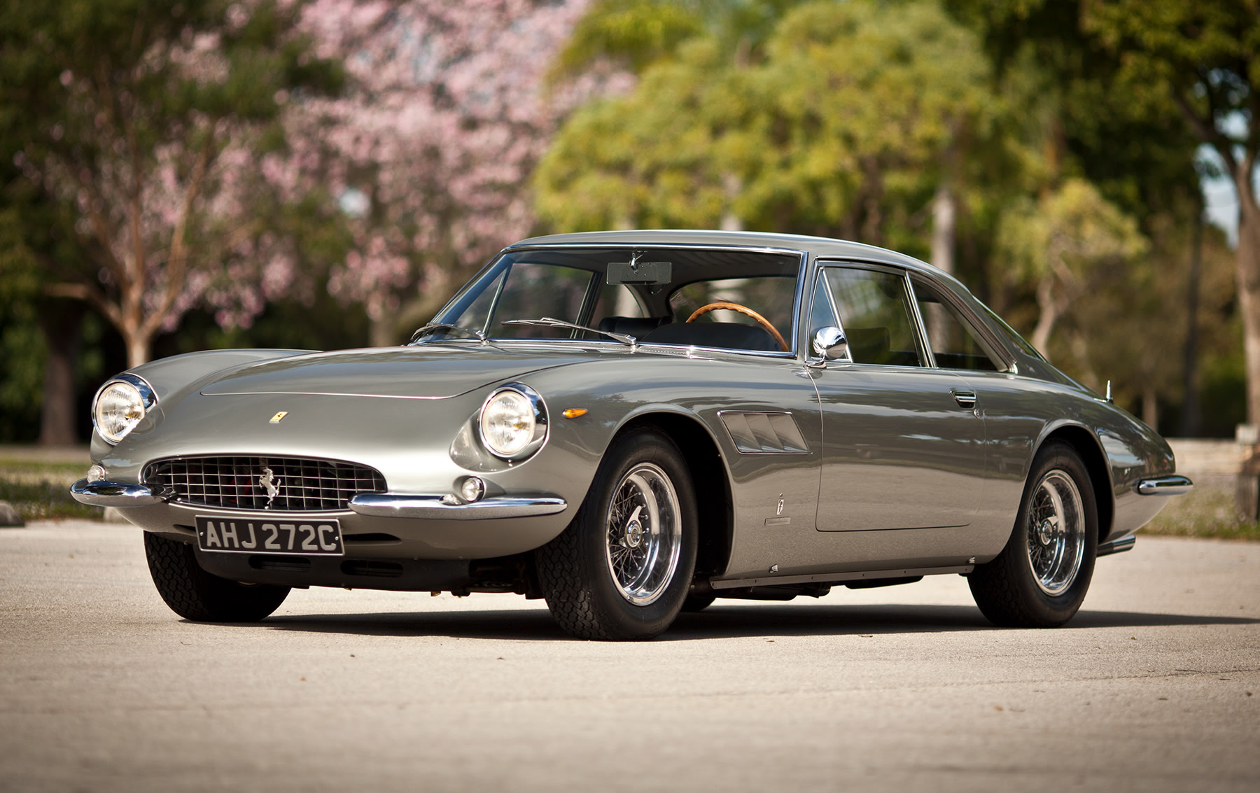 1965 Ferrari 500 Superfast-2