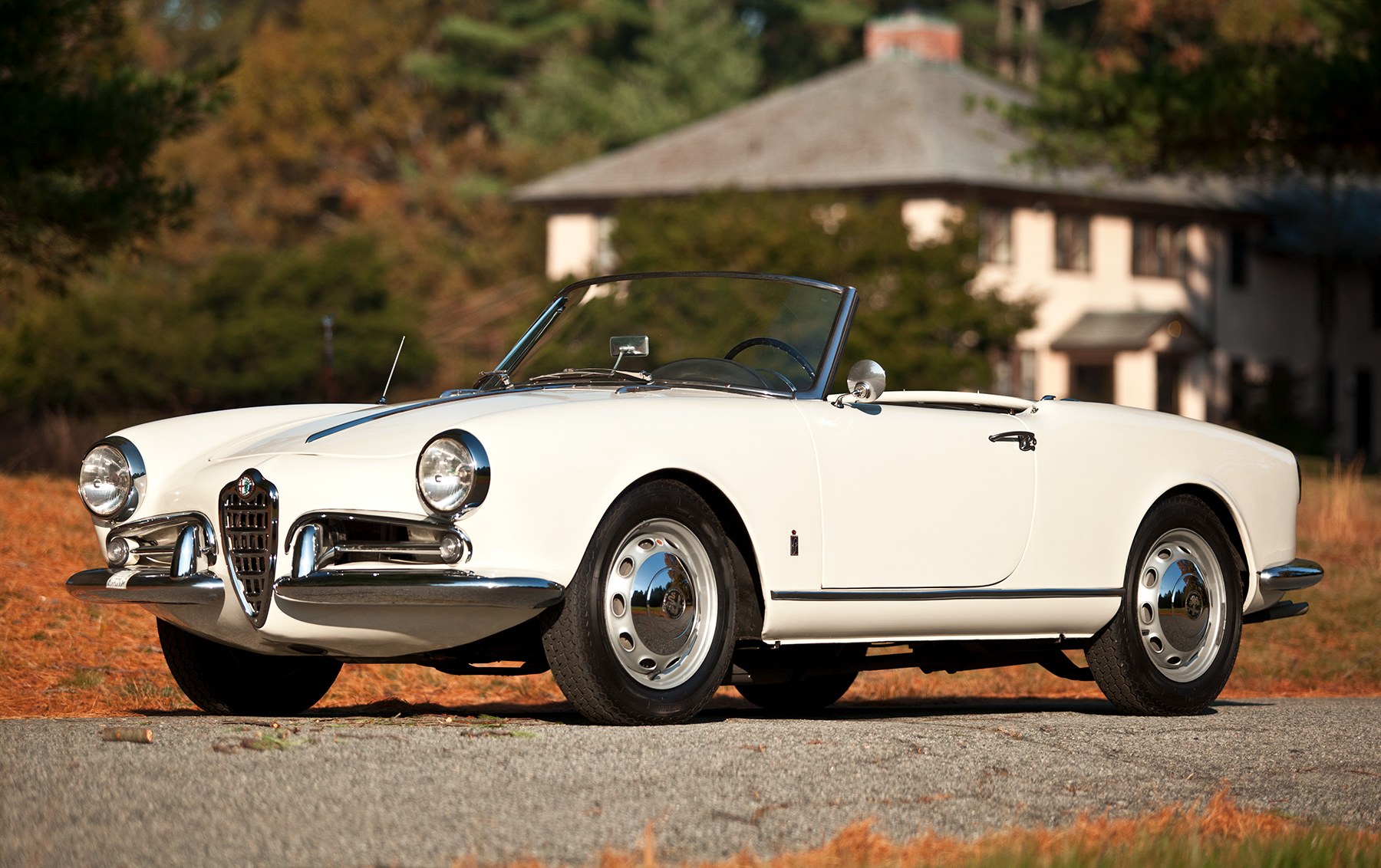 1957 Alfa Romeo Giulietta Spider-2