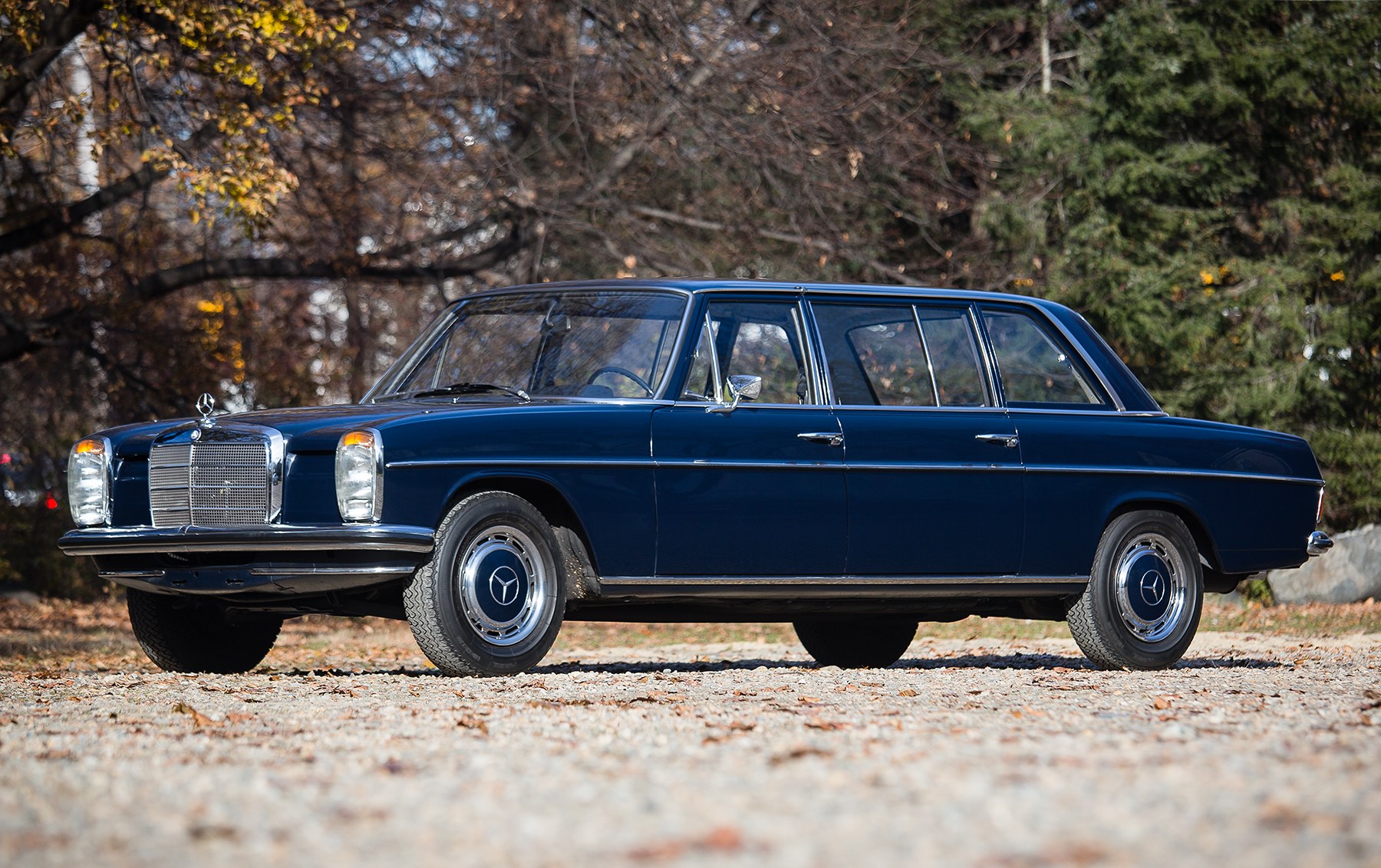 1971 Mercedes-Benz 220 D8L Limousine