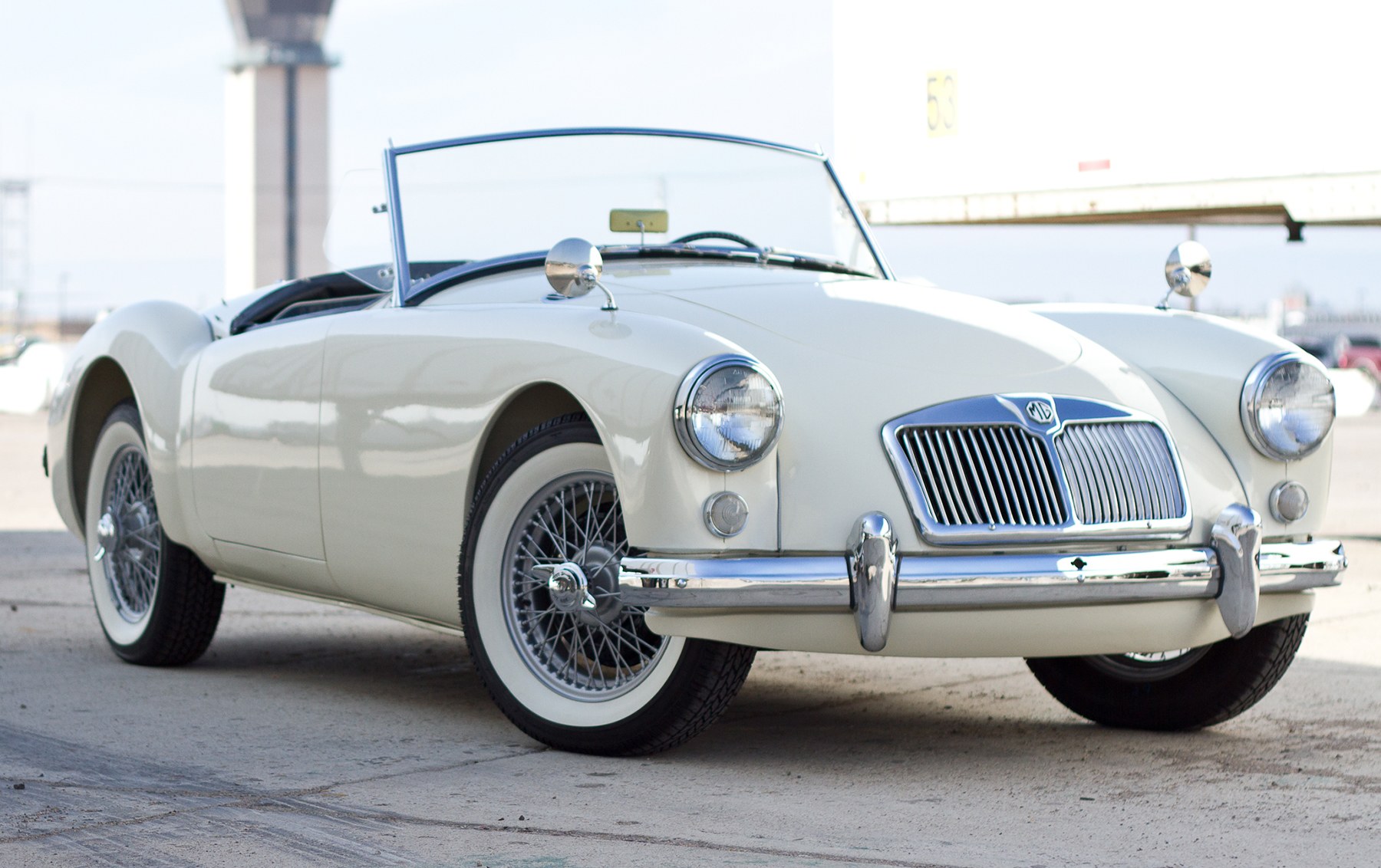 1957 MGA 1500 Roadster(2)