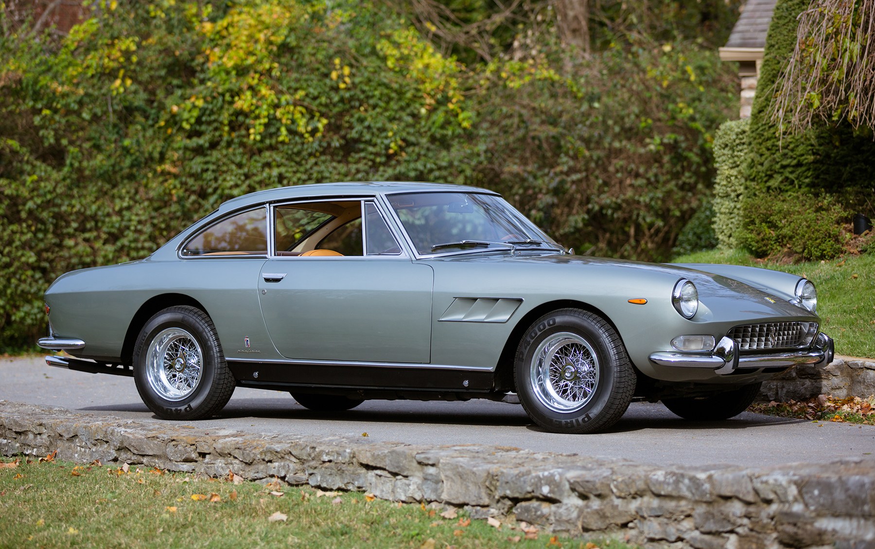 1966 Ferrari 330 GT 2+2