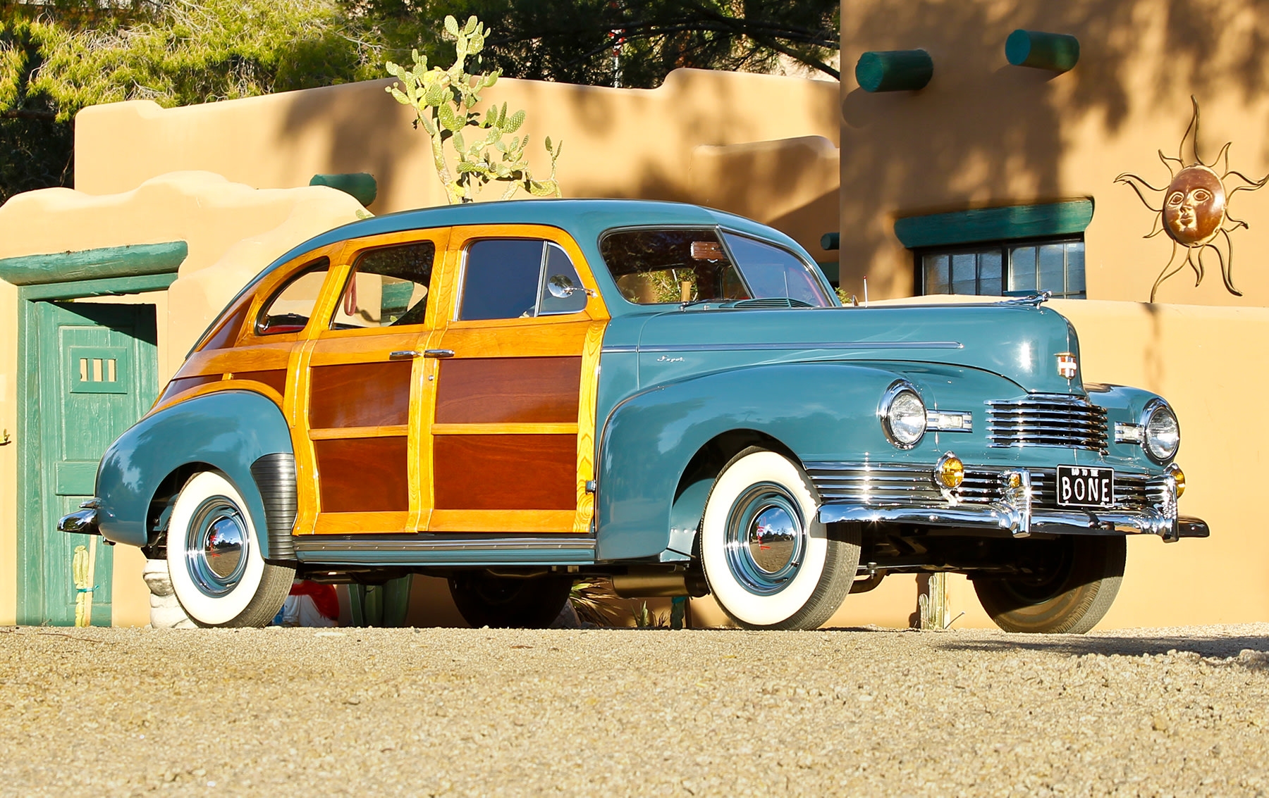 1947 Nash Ambassador Suburban