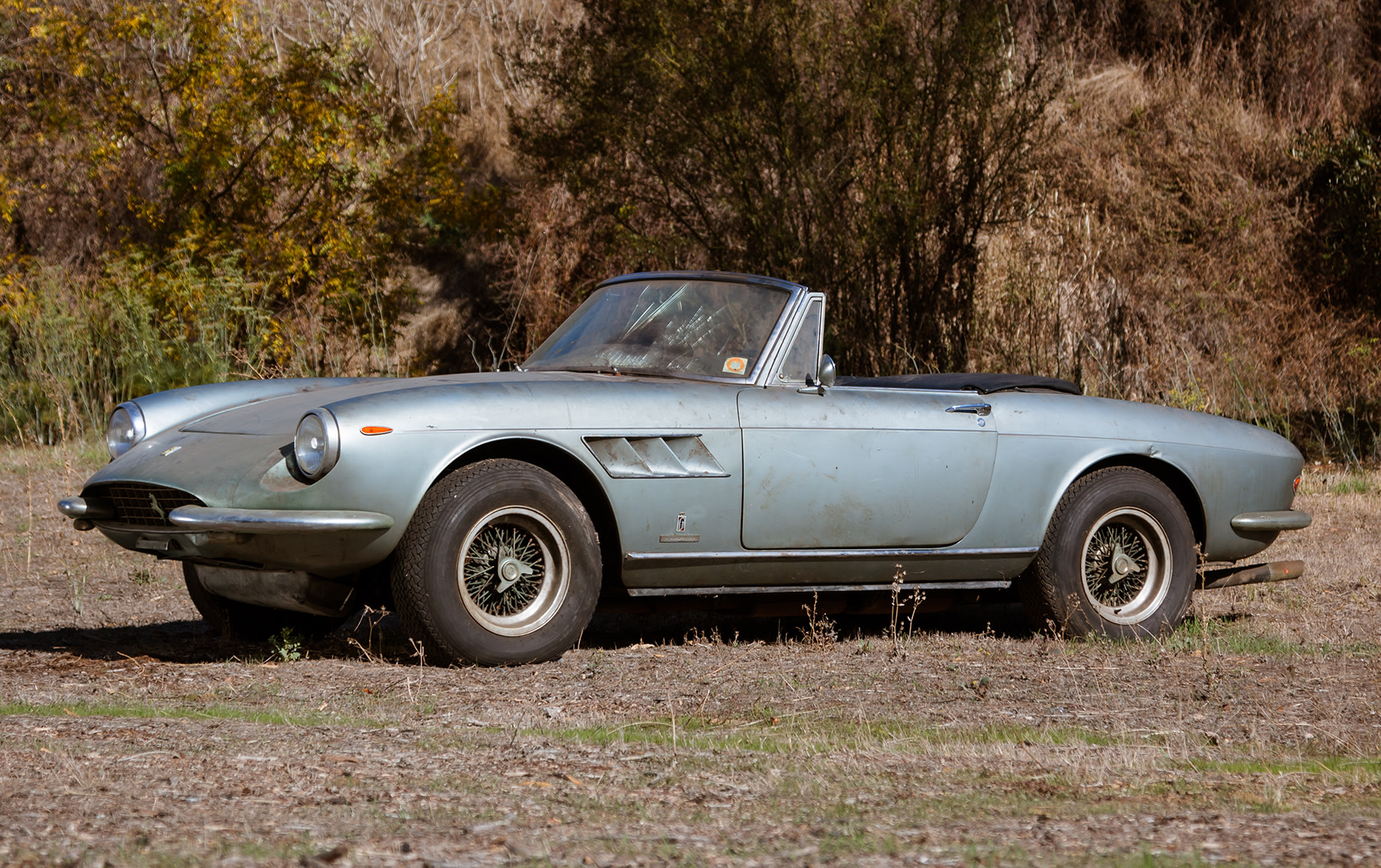 1967 Ferrari 330 GTS (1)