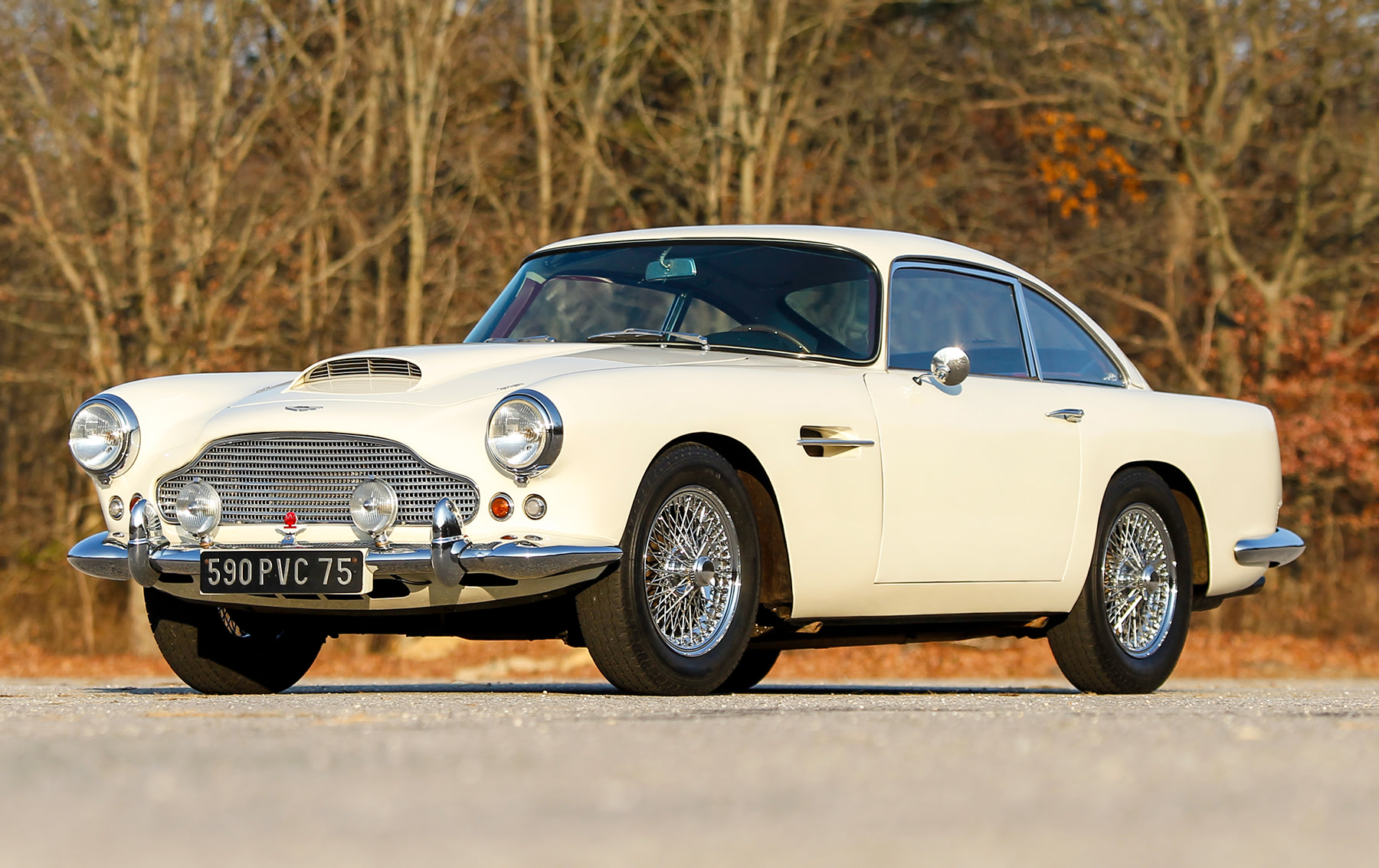 1960 Aston Martin DB4 Series II-5