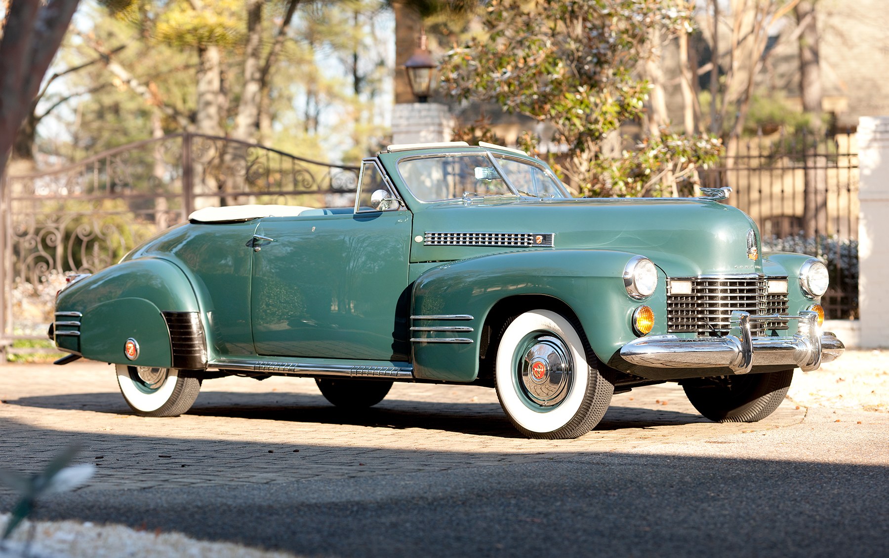 1941 Cadillac Series 62 Convertible