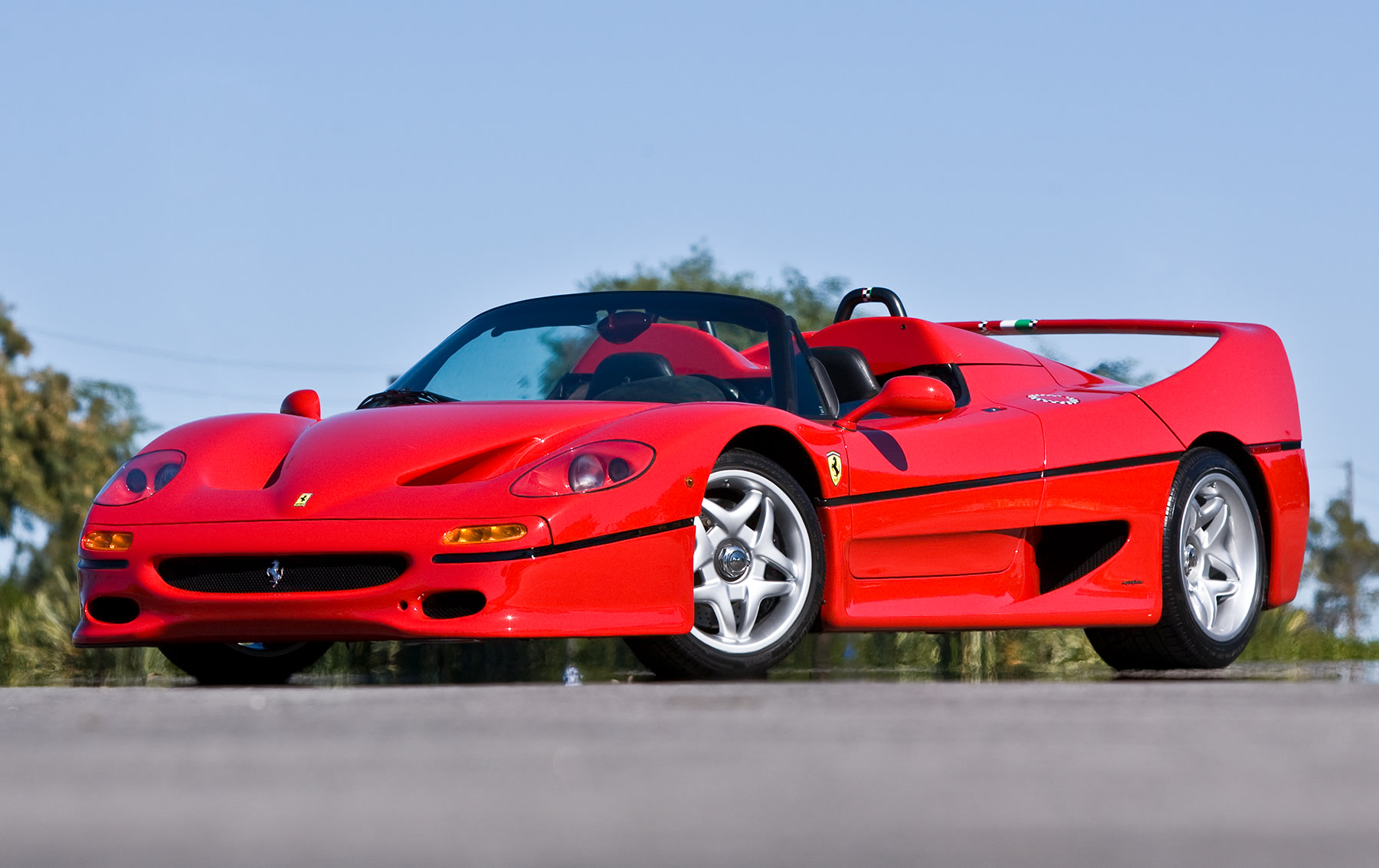 1995 Ferrari F50 (1)