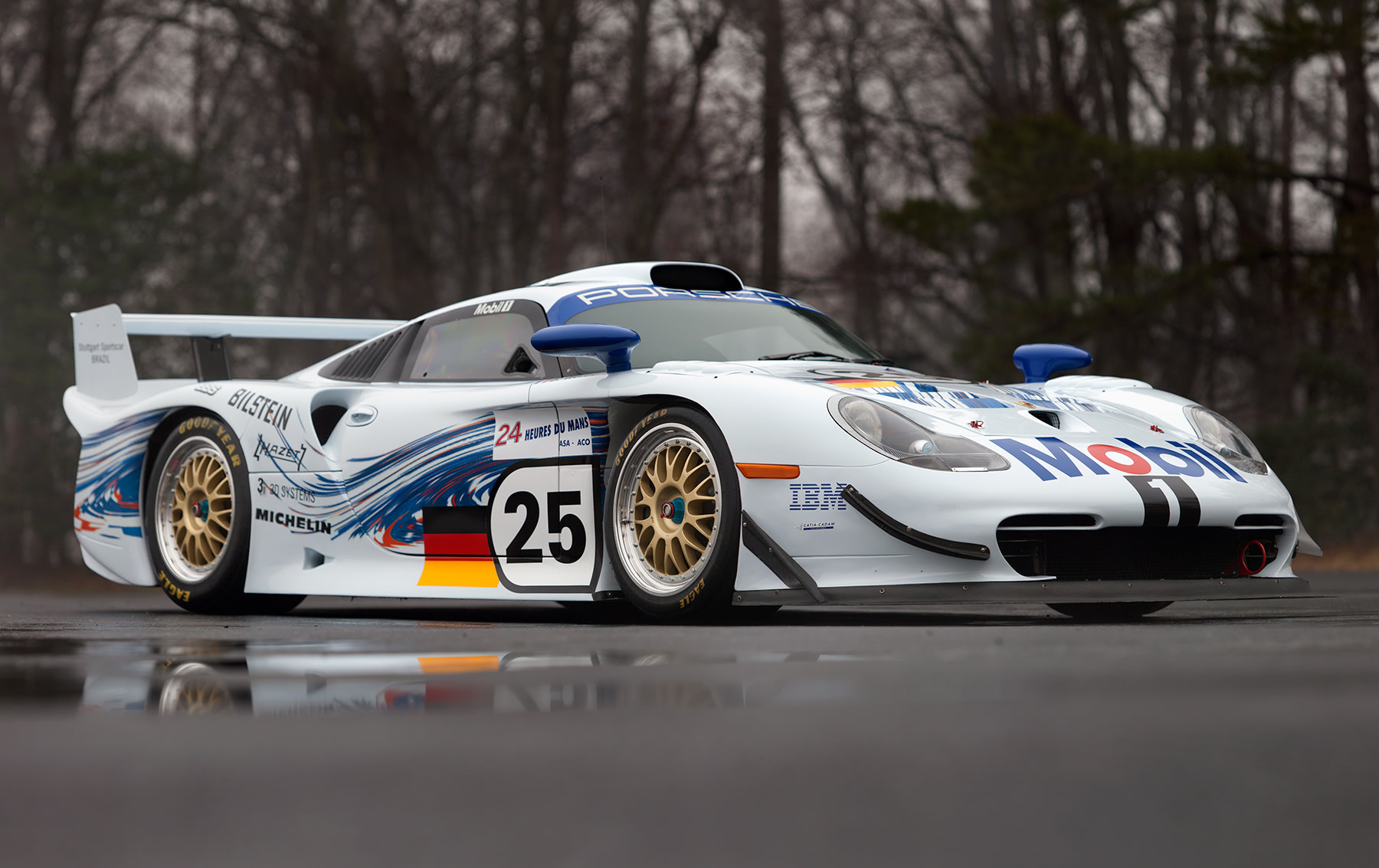 1997 Porsche 911 GT1 Evolution