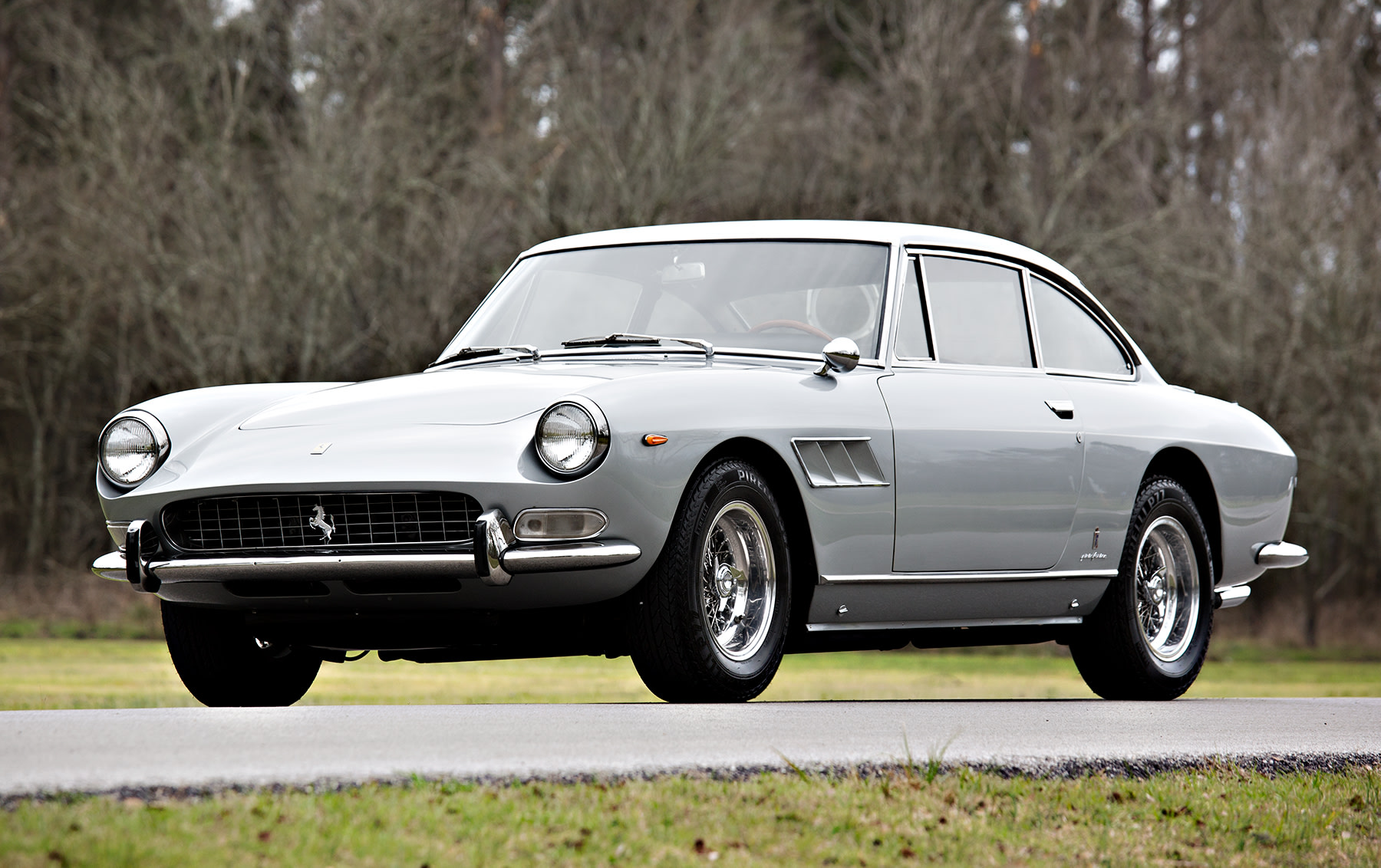 1966 Ferrari 330 GT 2+2 Series II (1)