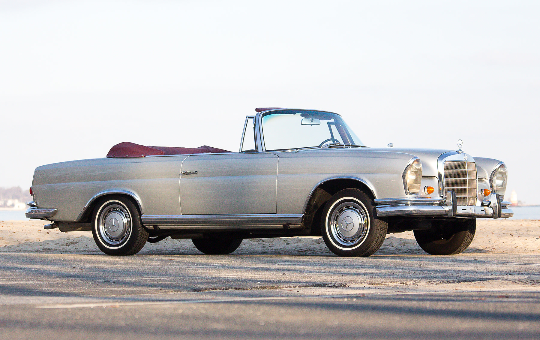 1964 Mercedes-Benz 220 SEb Cabriolet