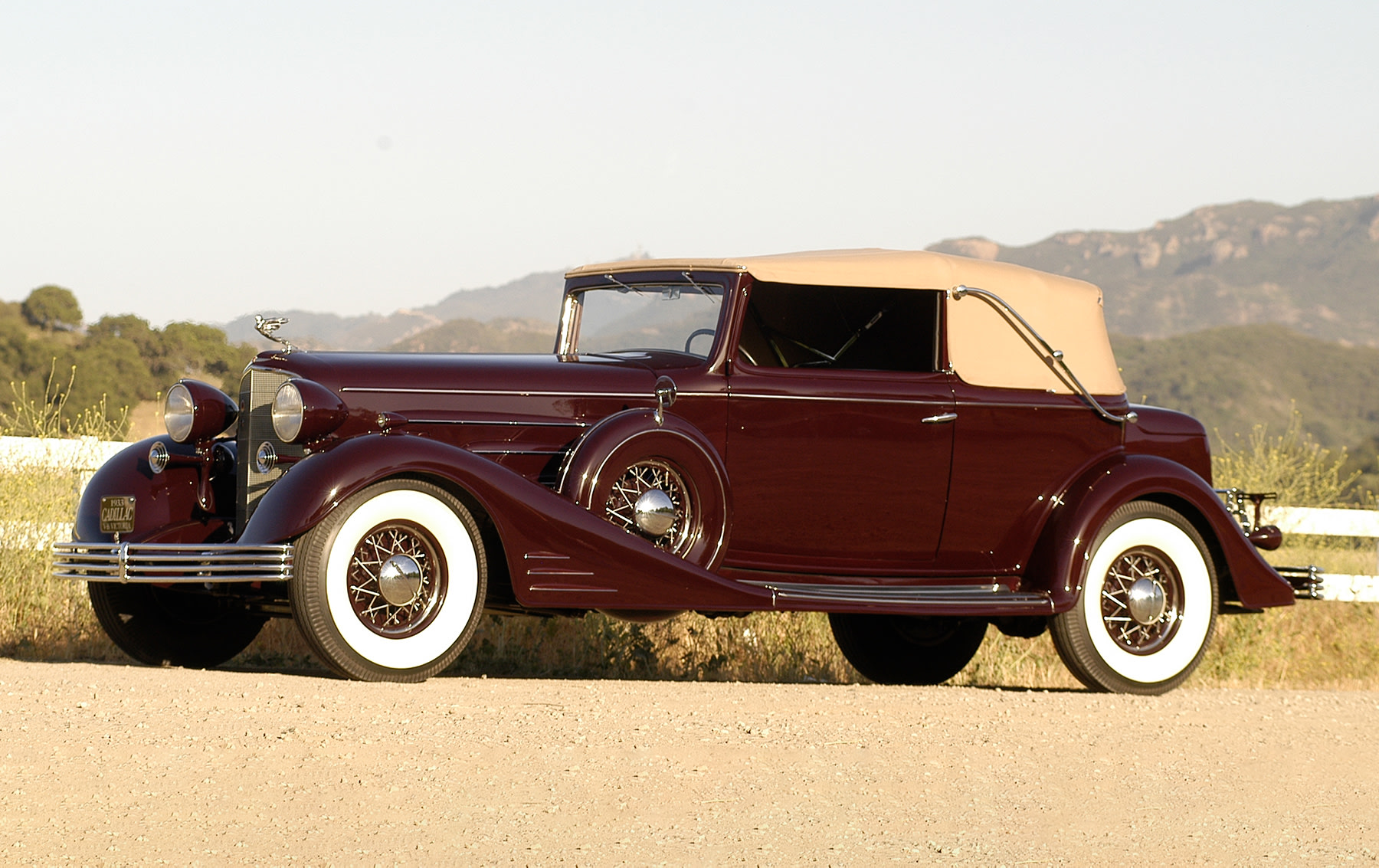 1933 Cadillac V-16 Convertible Victoria