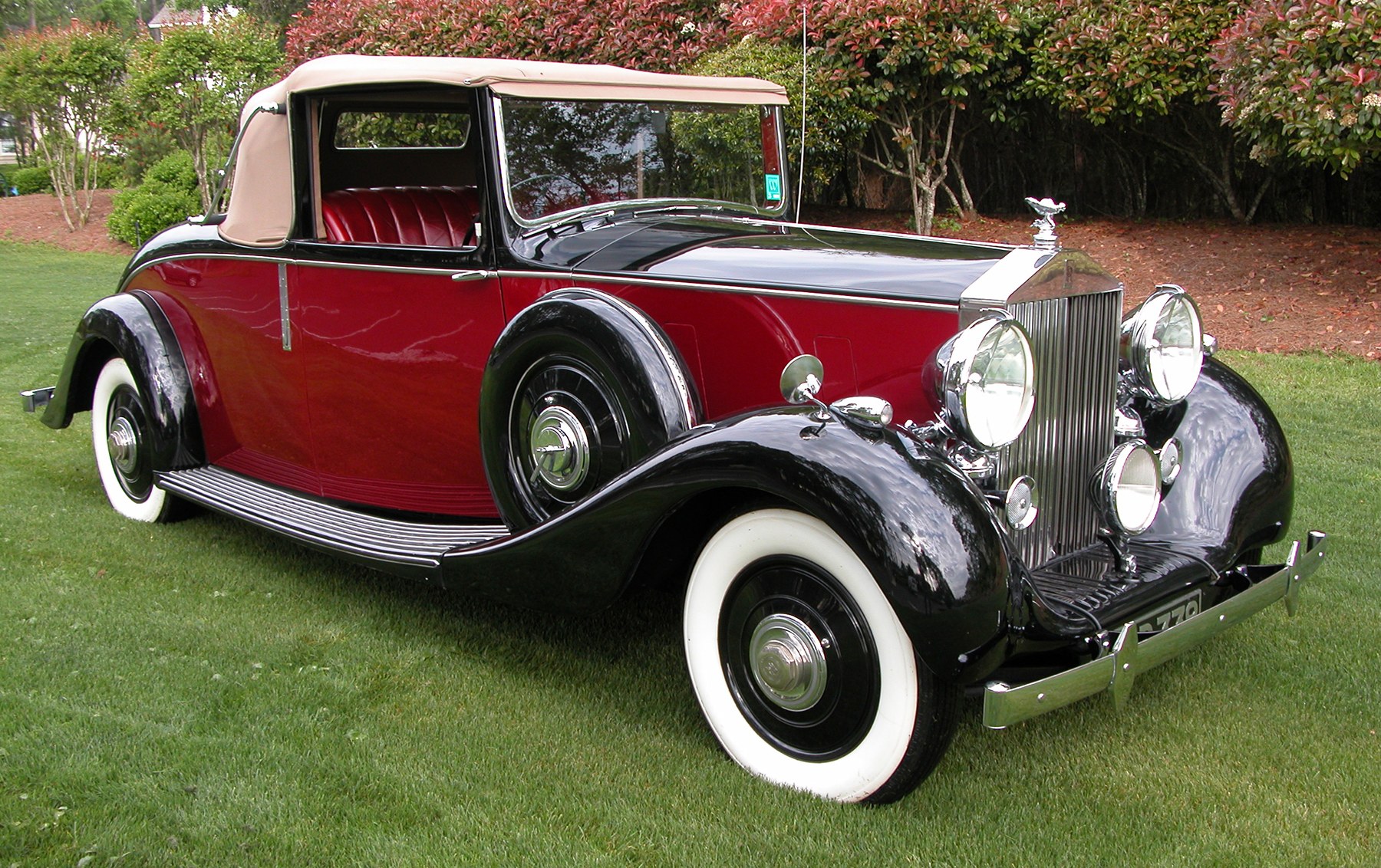 1938 Rolls-Royce Wraith Drophead Coupe