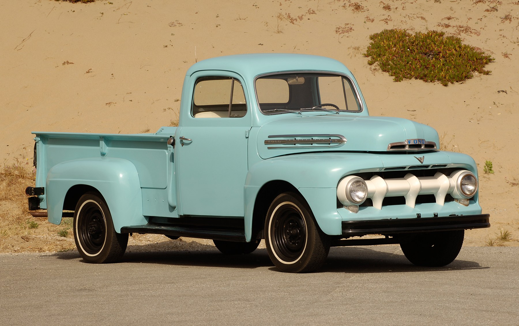 1951 Ford F-2 3/4 Ton Stepside