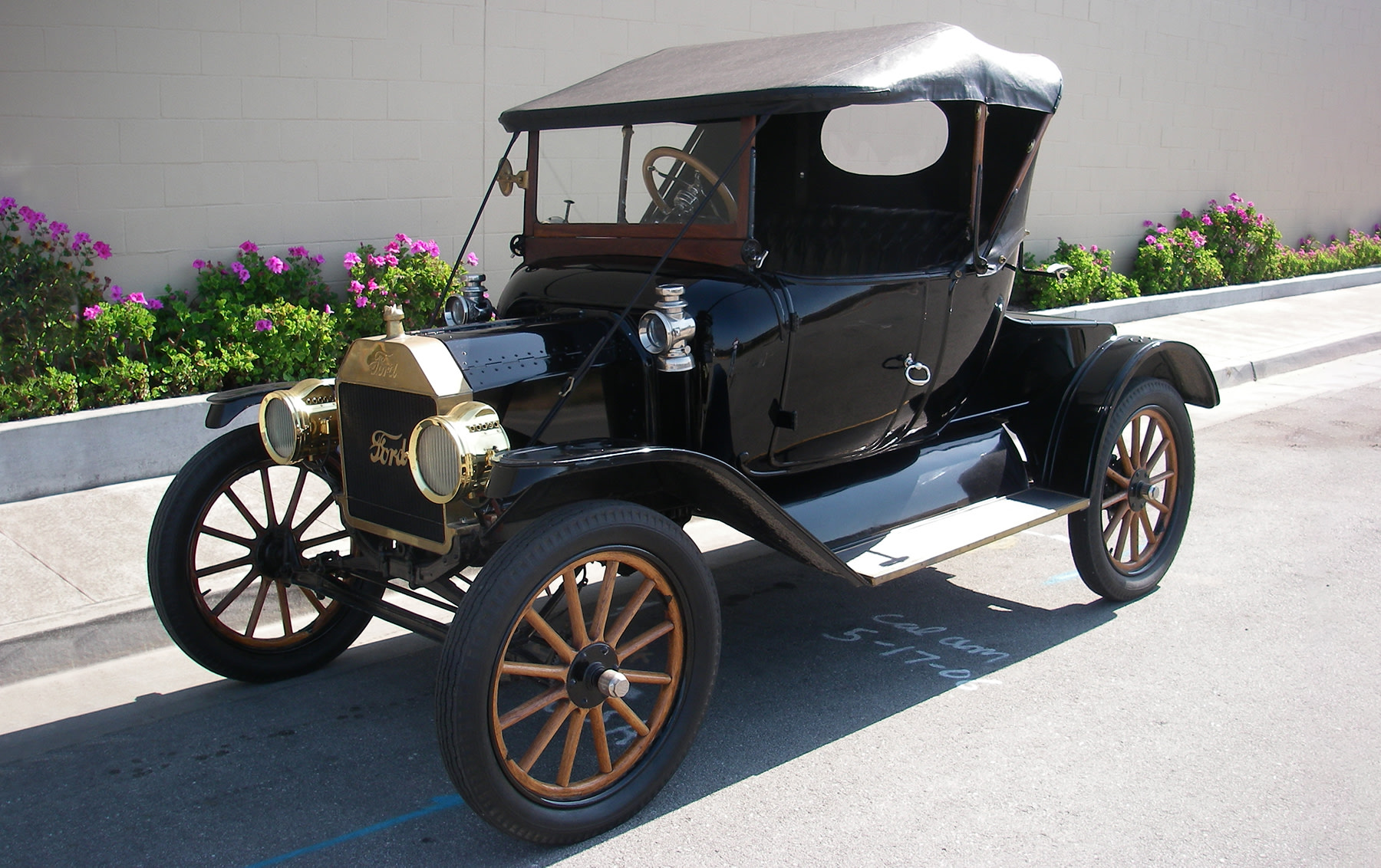 1912 Ford Model T Roadster