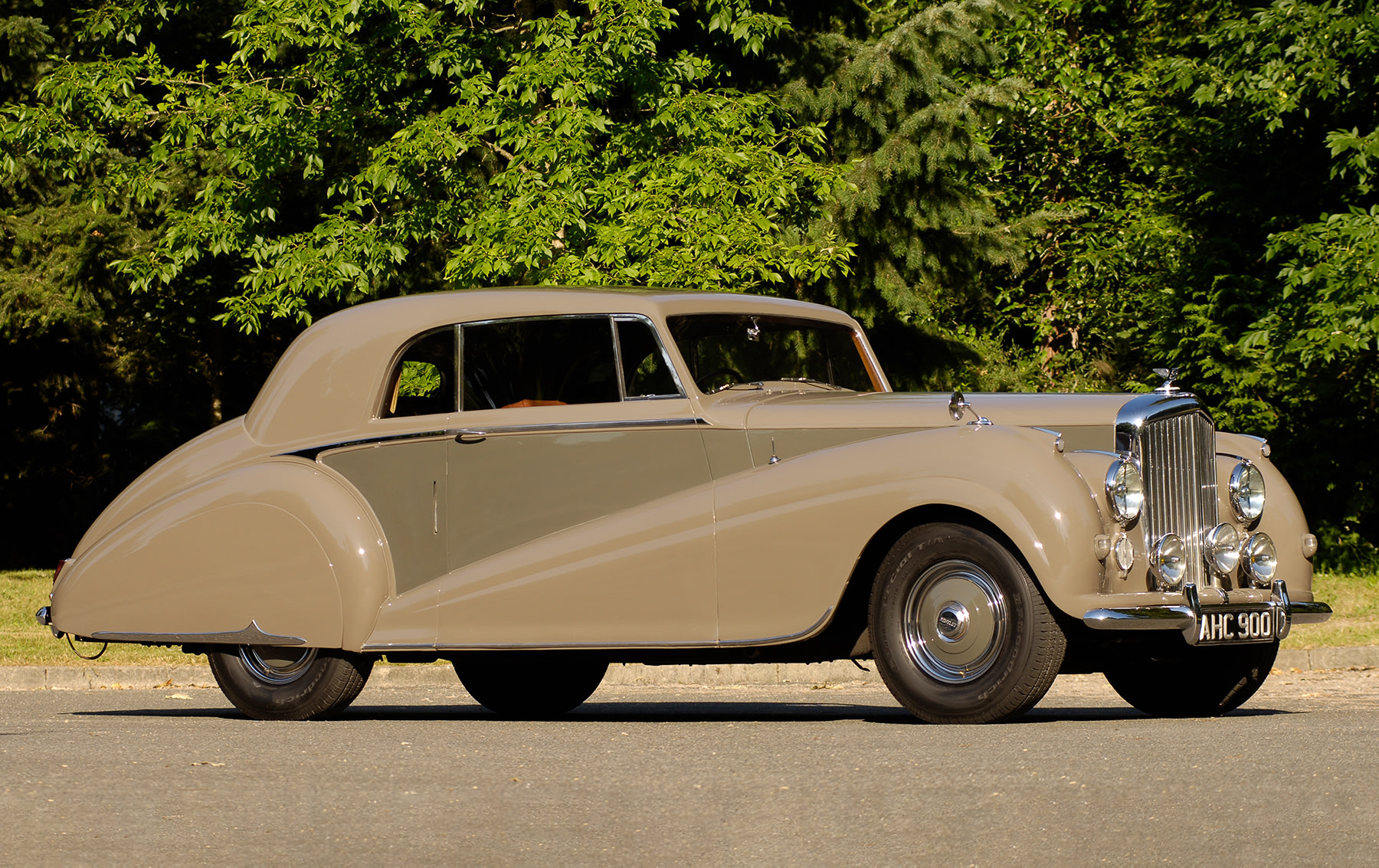 1951 Bentley Mark VI Park Ward Coupe