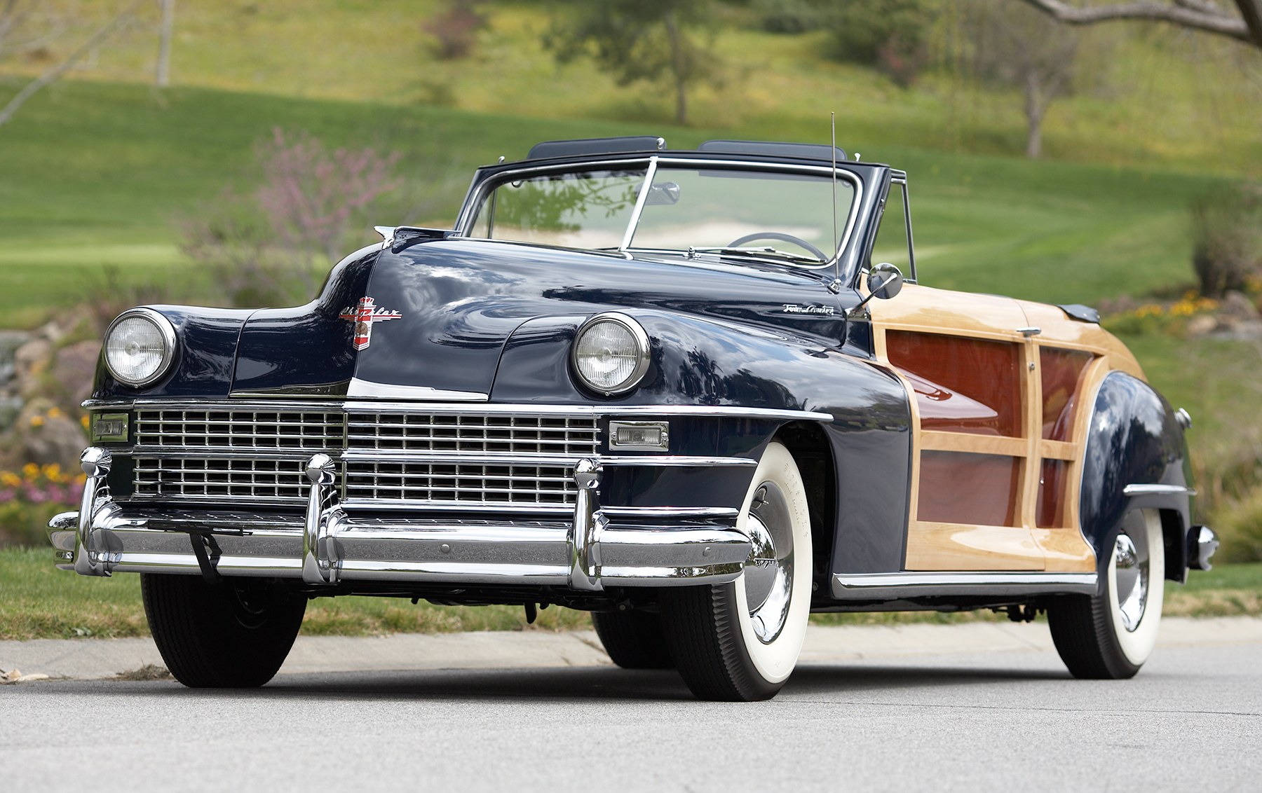 1948 Chrysler Town & Country Convertible-4